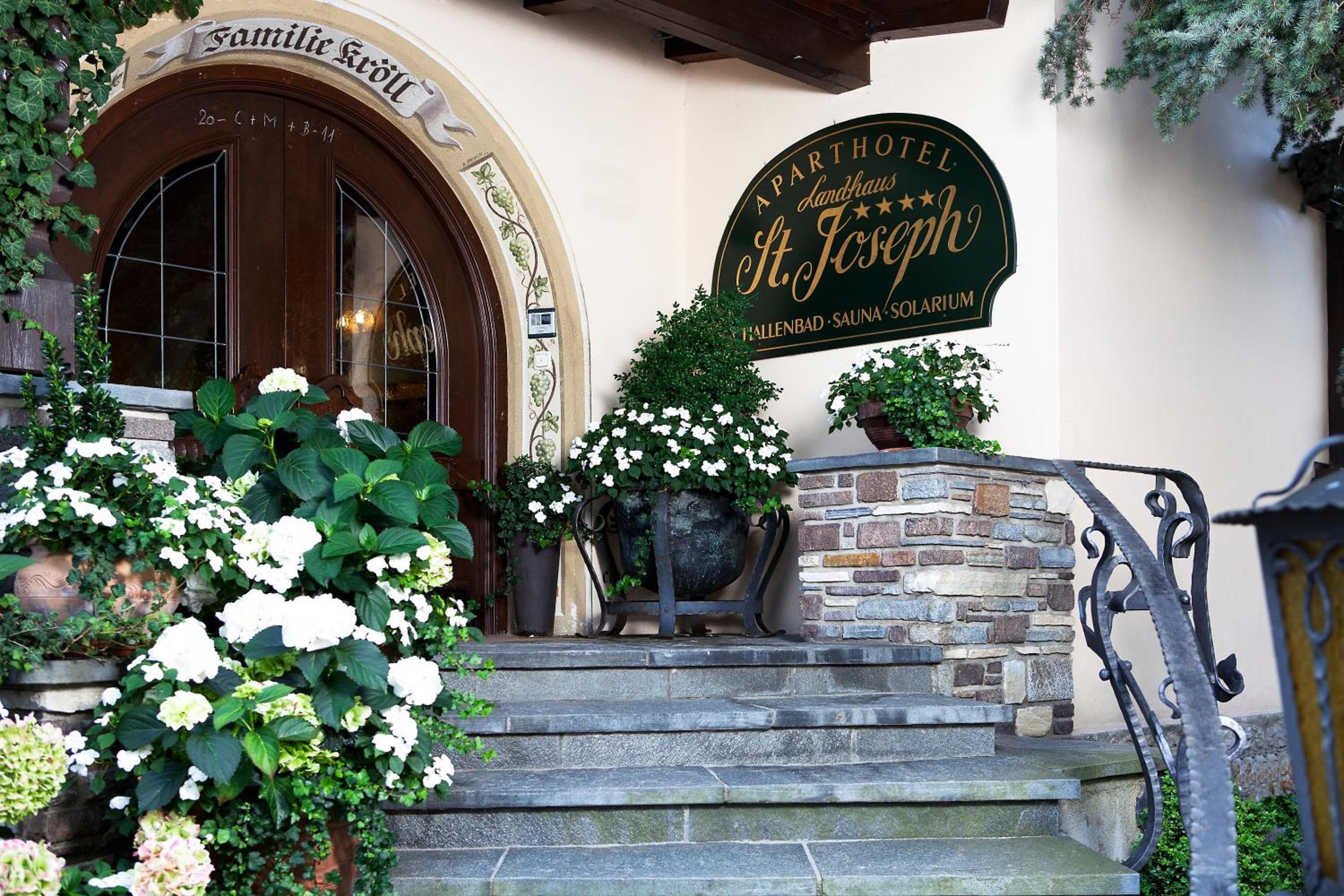 Aparthotel Landhaus St. Joseph (Indoor Pool), Mayrhofen, photo 4