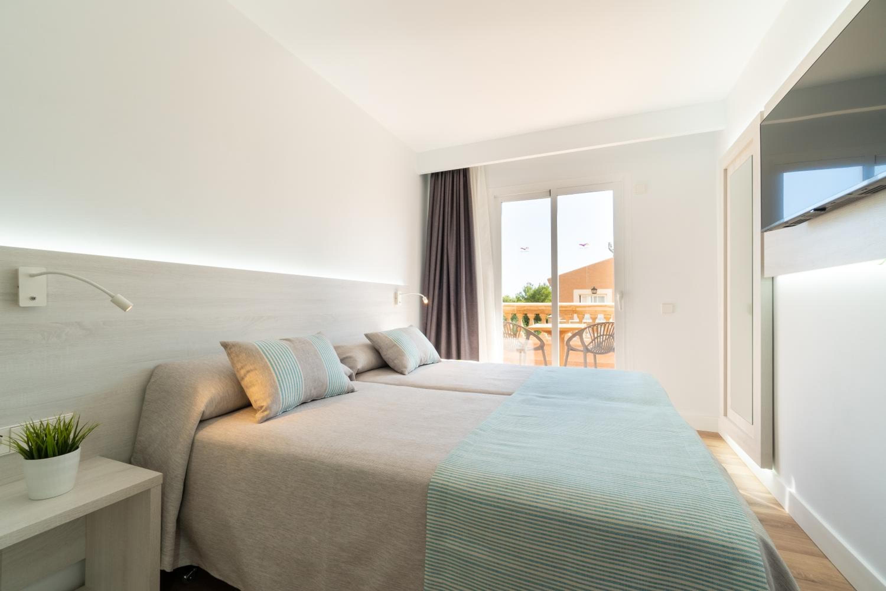 Aparthotel Ciudad Laurel, Cala Millor, photo 6