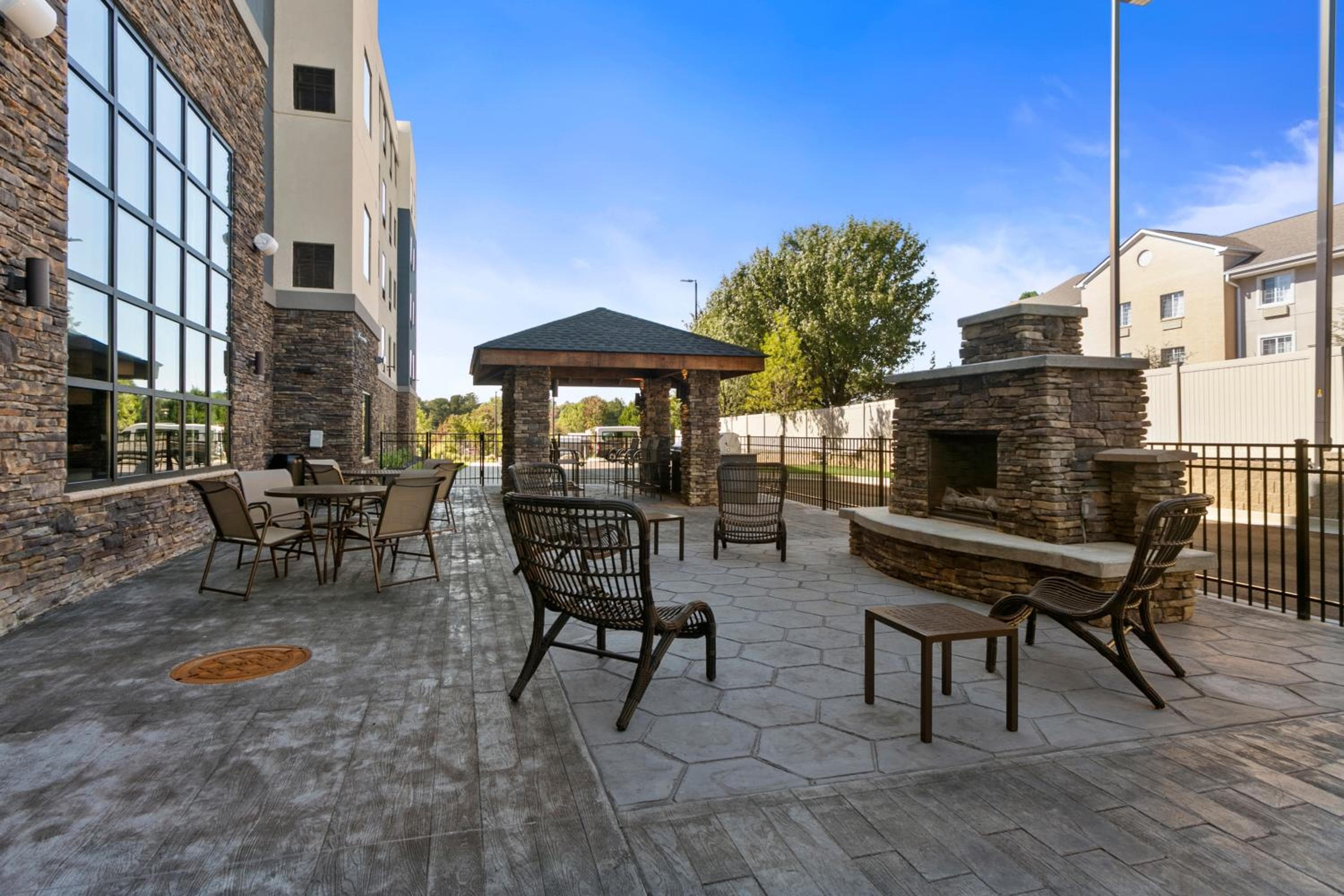 Staybridge Suites - Atlanta NE - Duluth by IHG, Duluth, photo 3