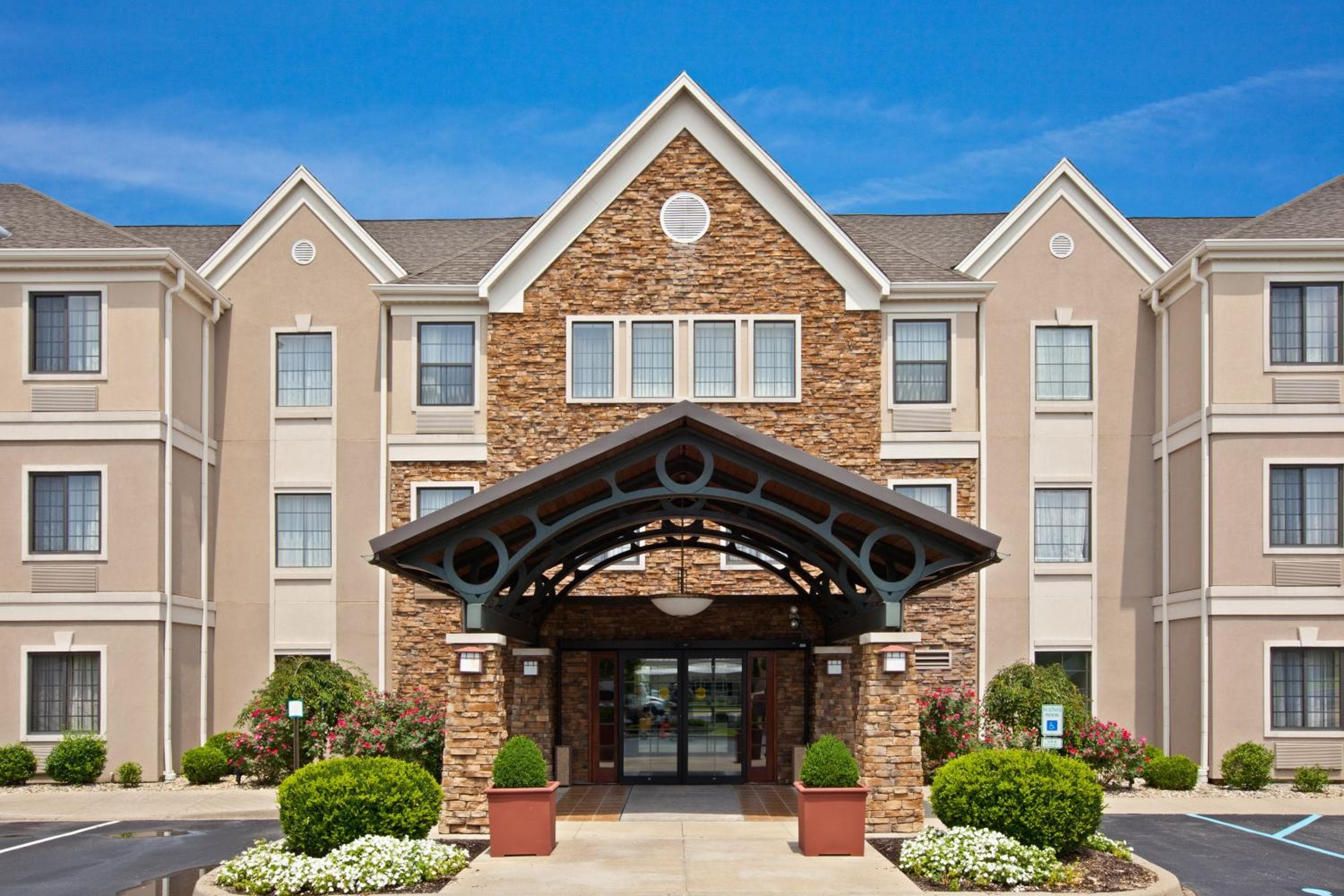 Staybridge Suites Louisville - East by IHG, Louisville, photo 2