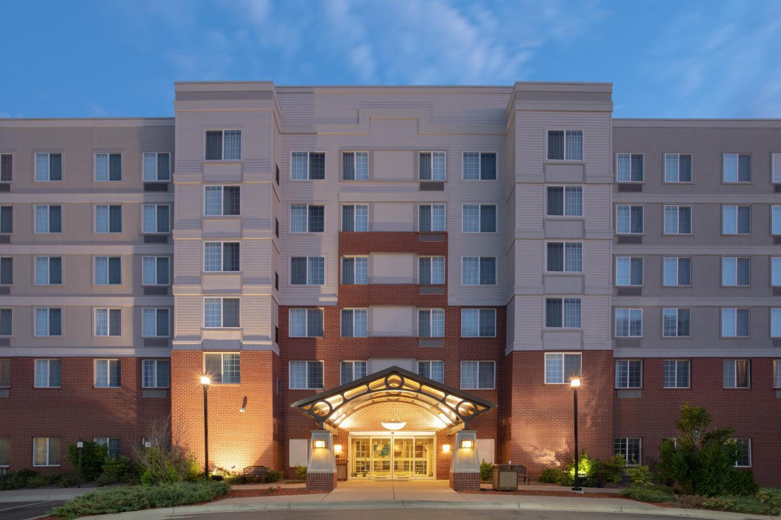 Staybridge Suites Denver International Airport by IHG, Denver