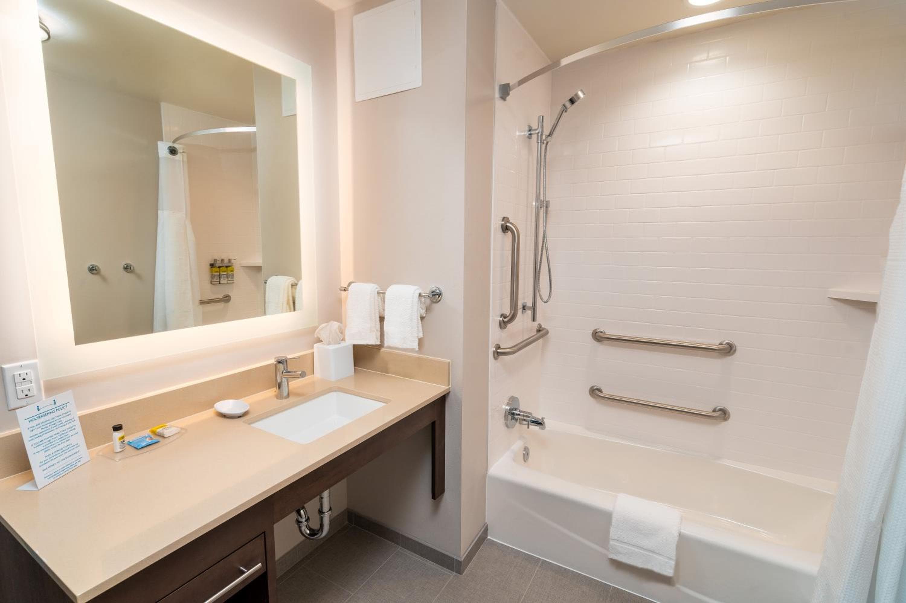 Staybridge Suites - Washington DC East - Largo by IHG, Upper Marlboro, photo 2
