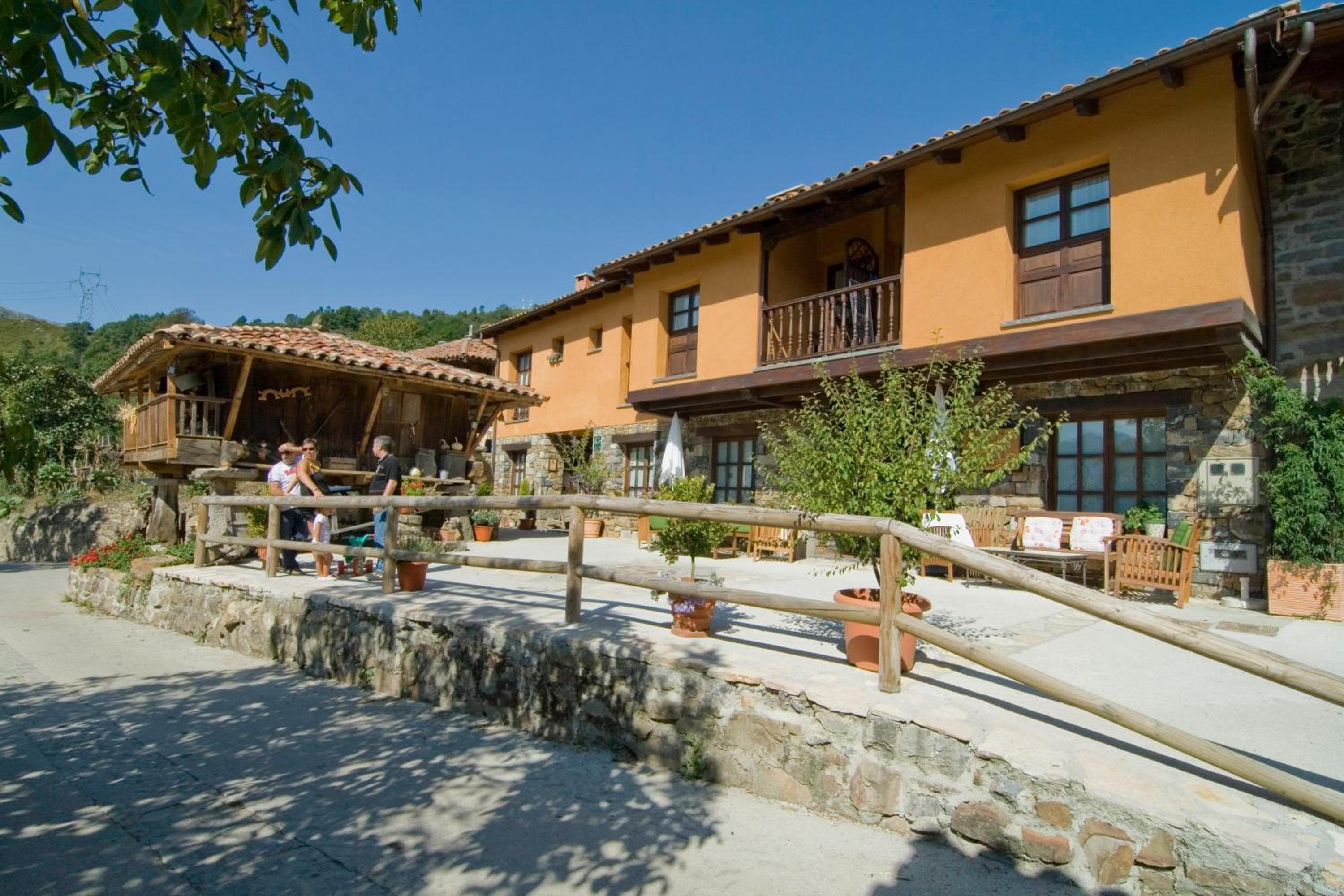 Casa Les Pedroses, Campiellos