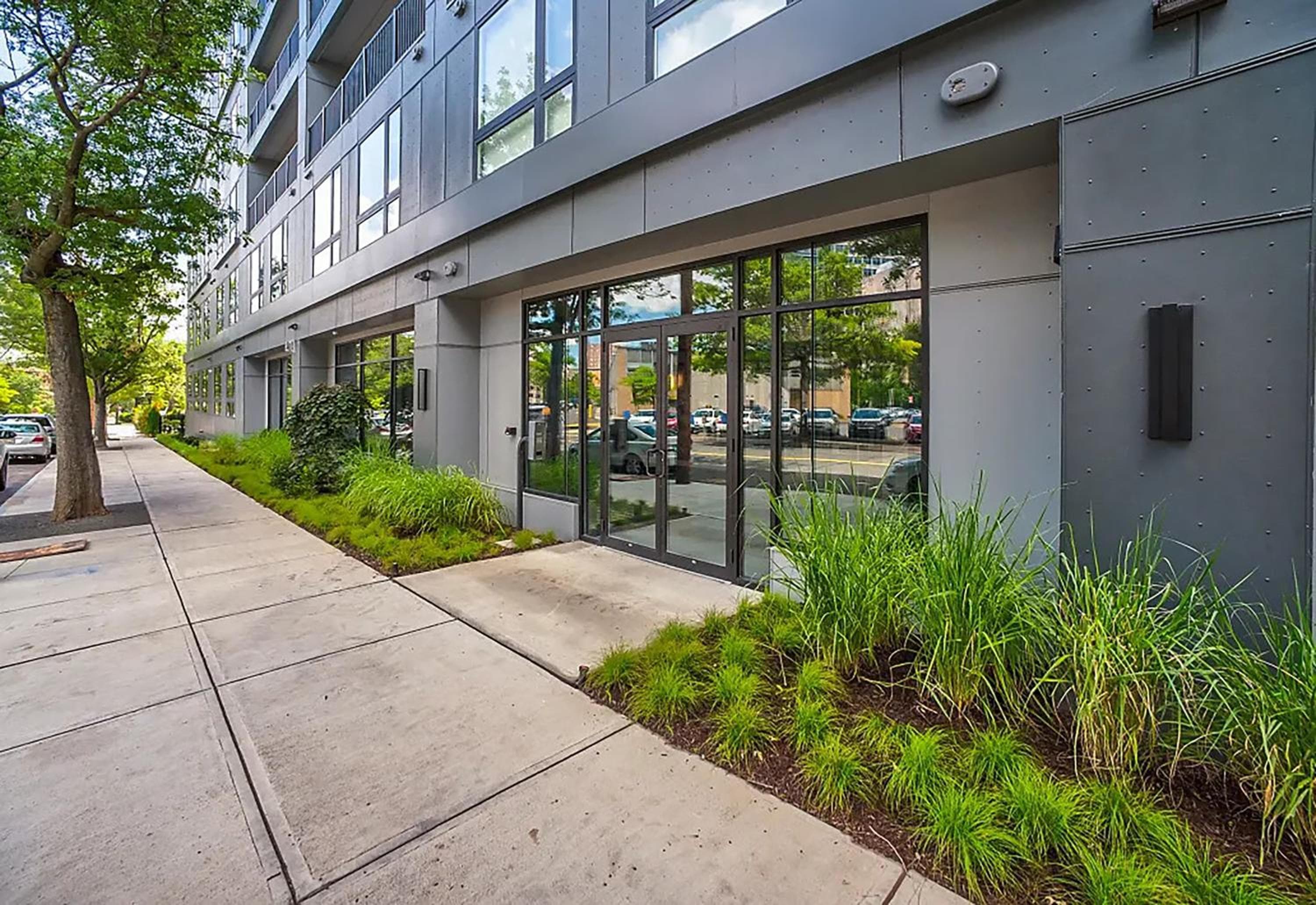 Luxury Furnished Apartments by Hyatus Downtown at Yale, New Haven