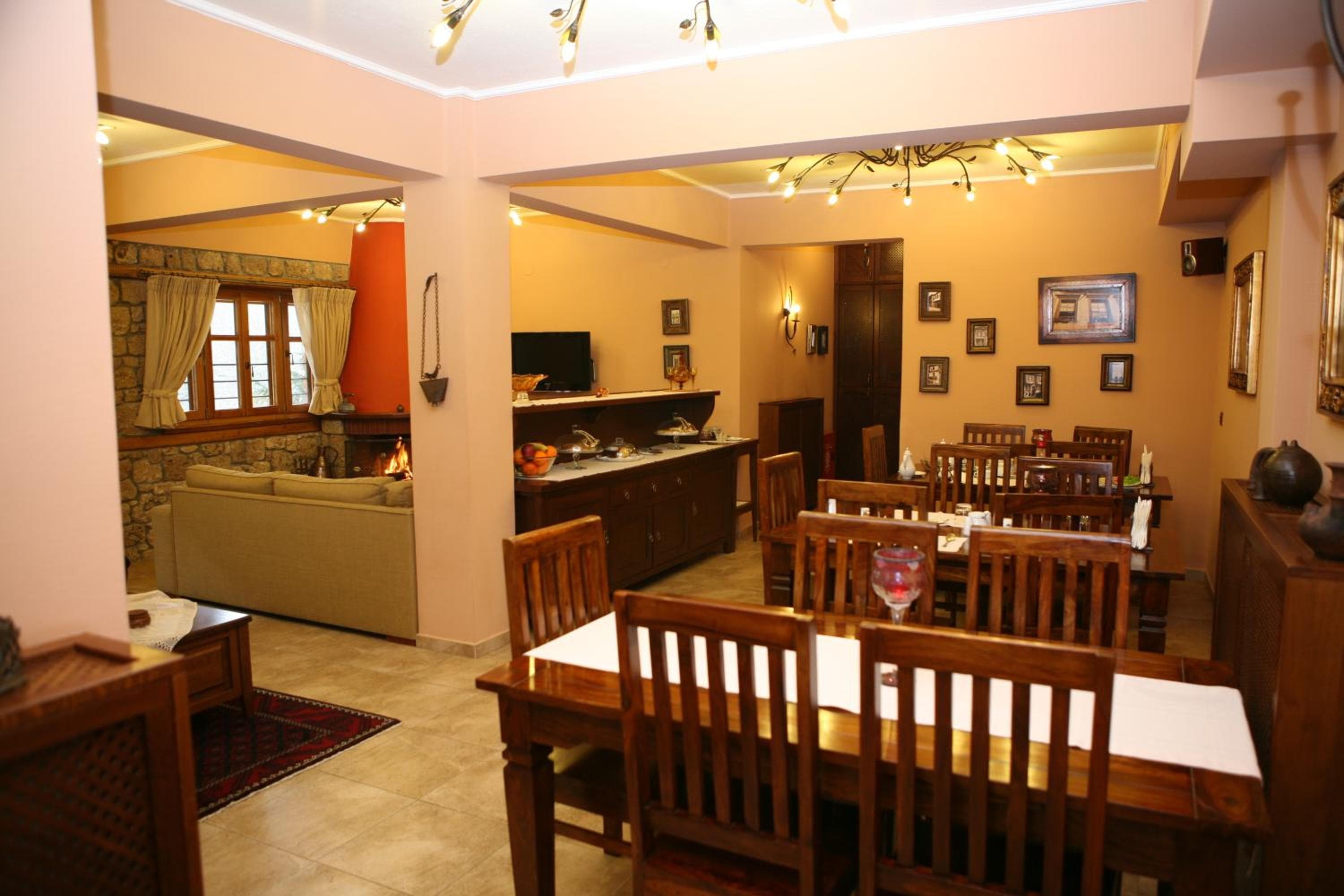 Roes Suites, Kato Loutraki, photo 6