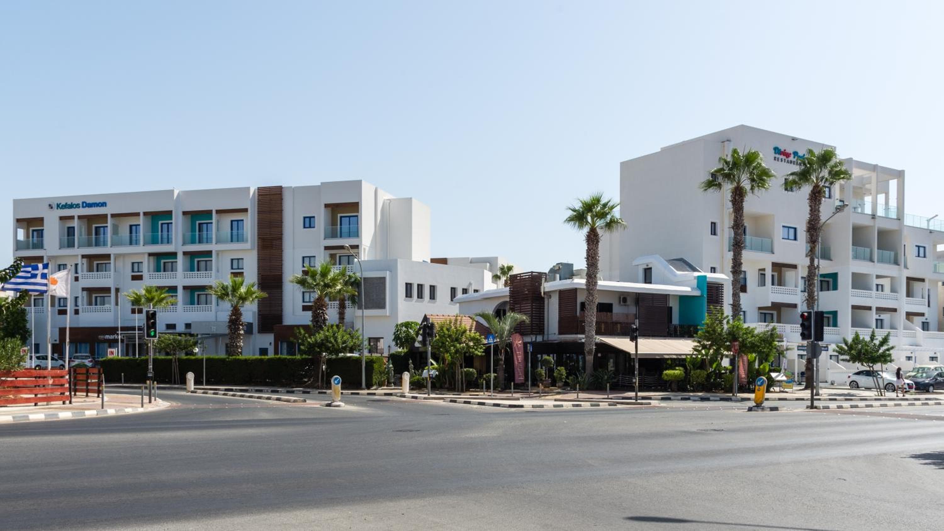 Kefalos Damon Hotel Apartments, Paphos City