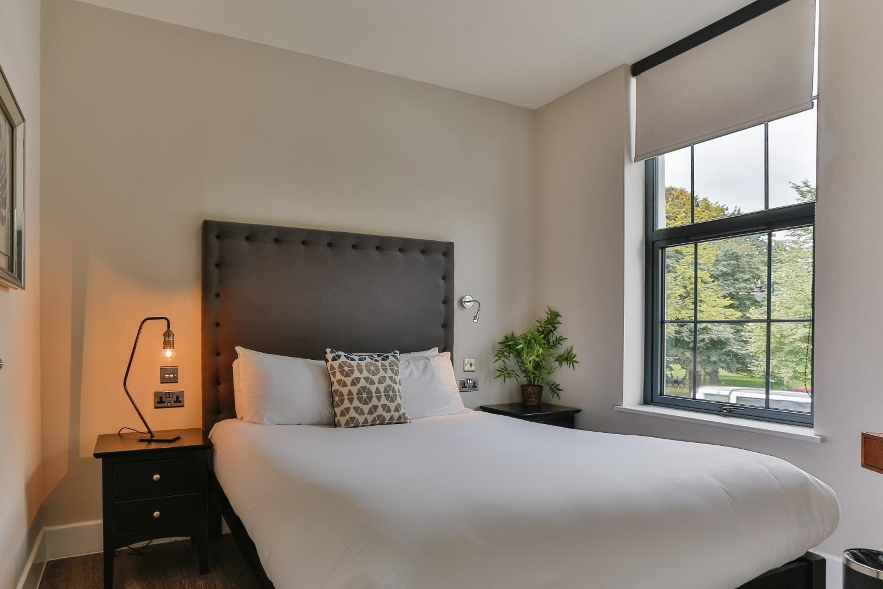 Park Lane Aparthotel by Urban Space, Cardiff, photo 6