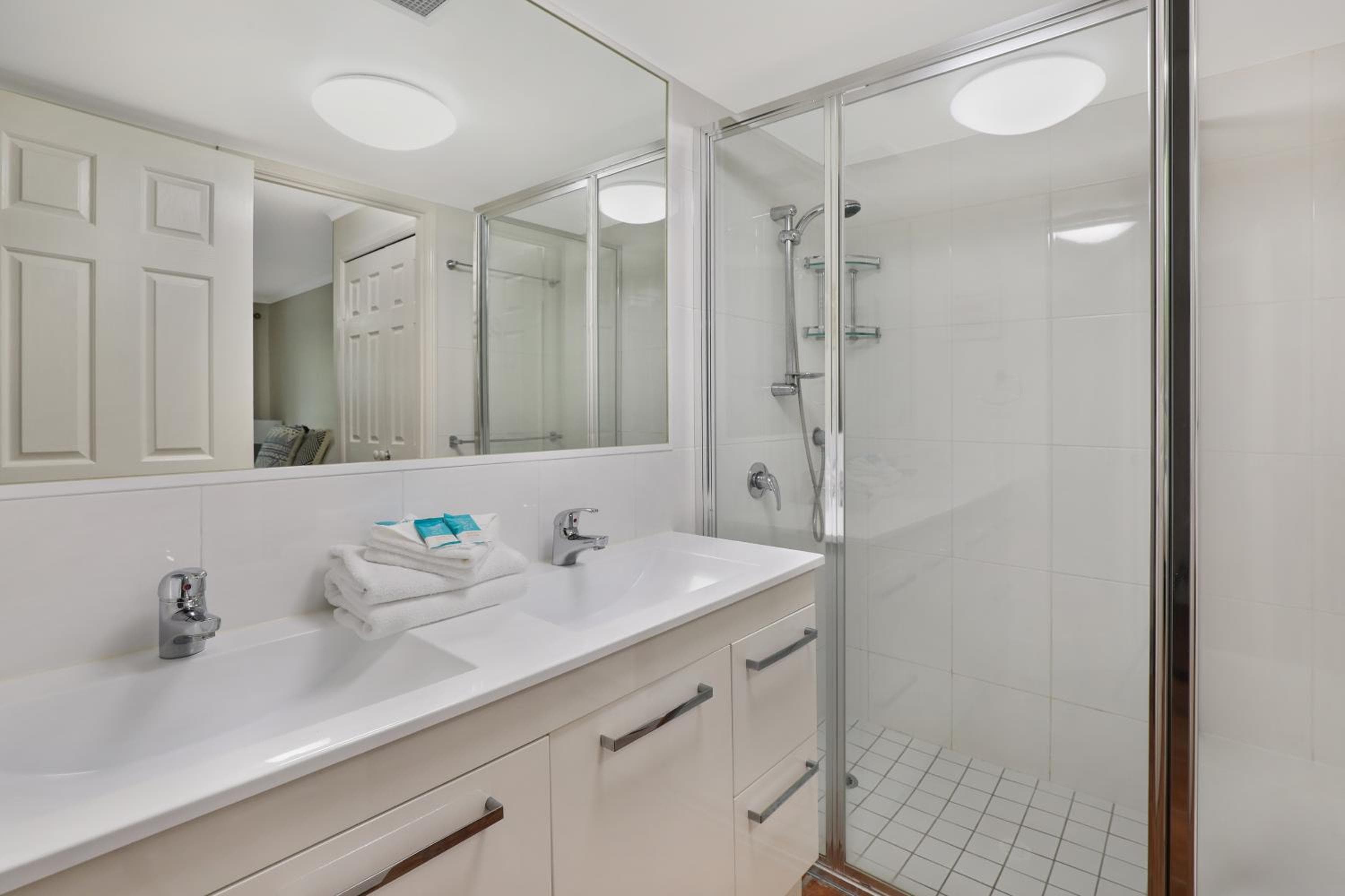 Dockside Apartments Mooloolaba-Pool open, Mooloolaba, photo 3