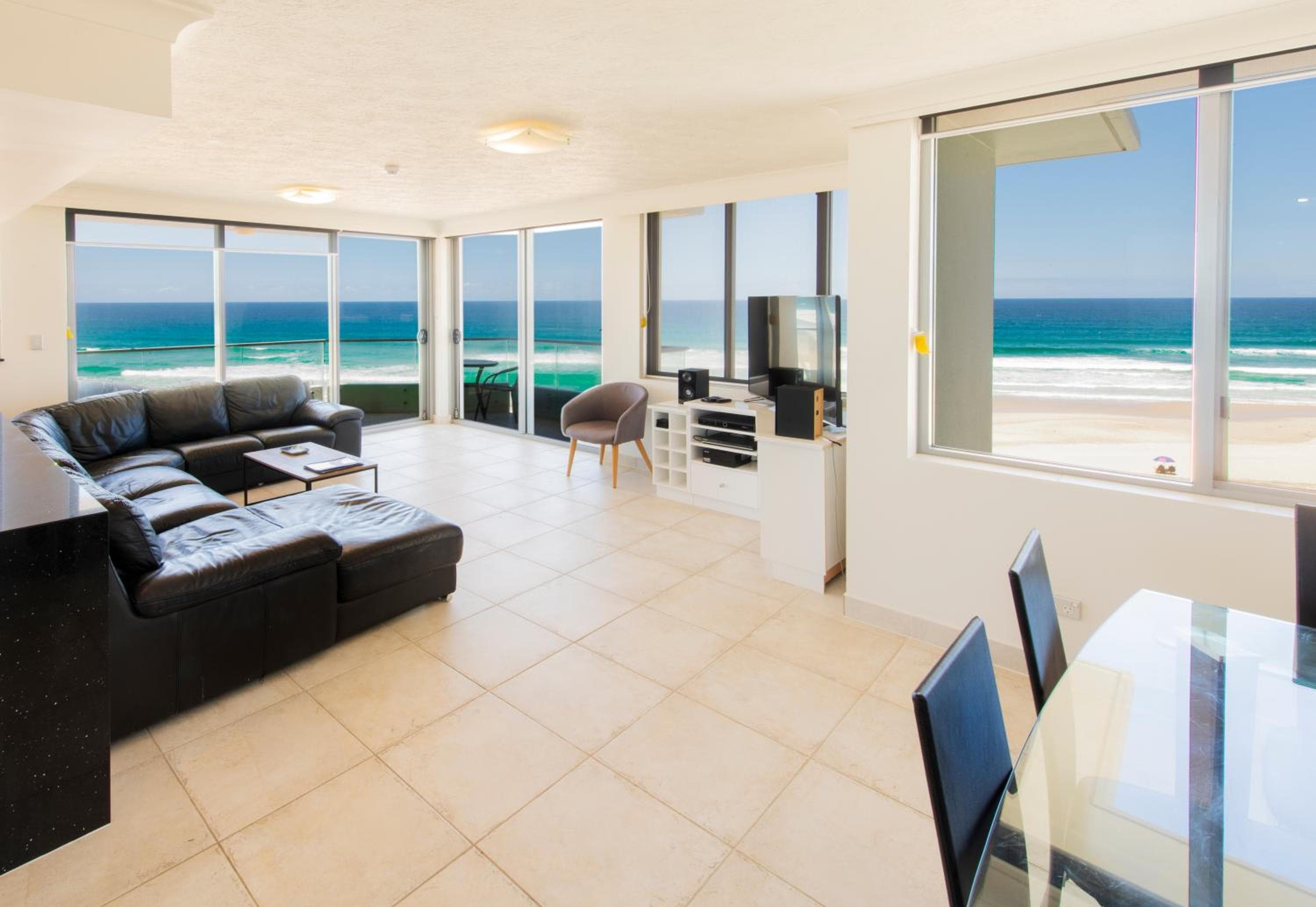 Berkeley on the Beach, Gold Coast, photo 2