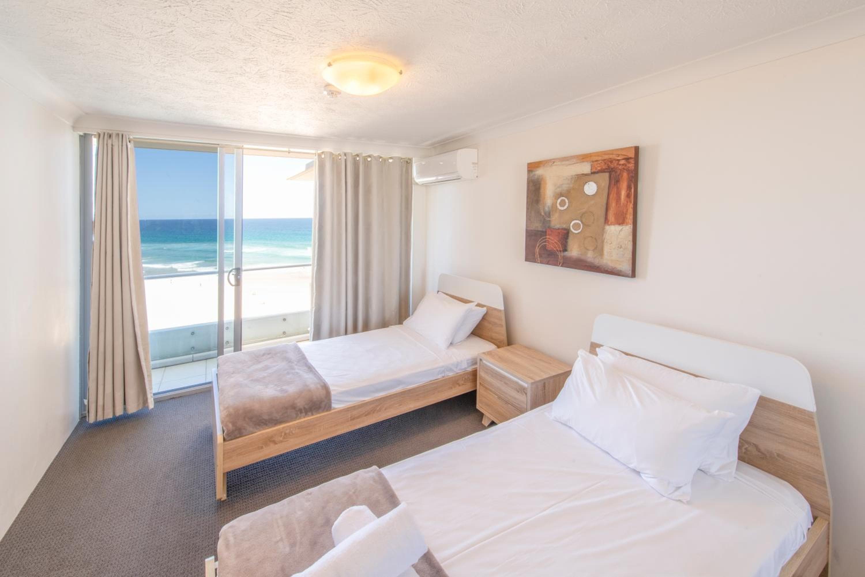 Berkeley on the Beach, Gold Coast, photo 3