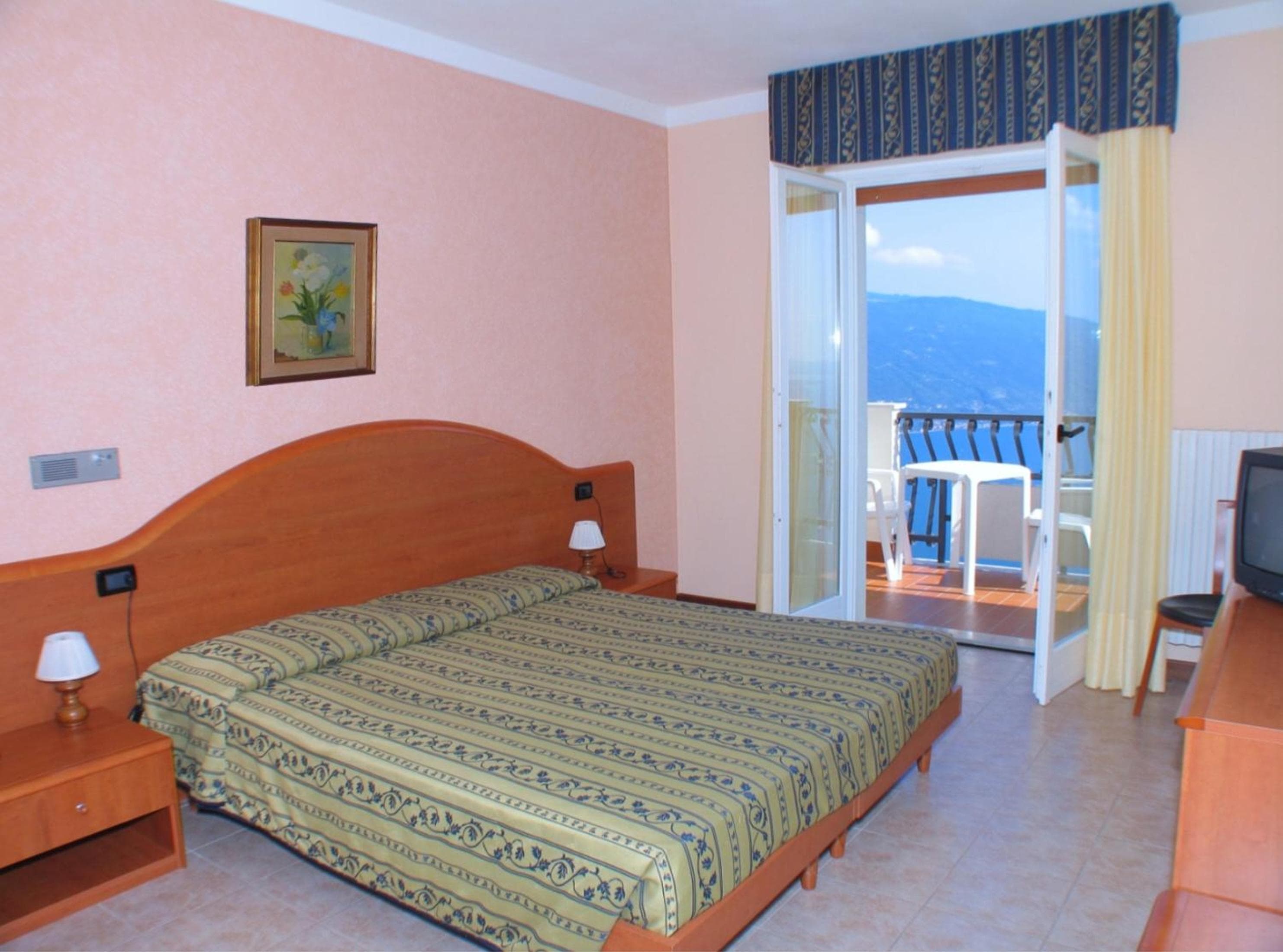 Hotel Residence La Rotonda, Tignale, photo 2