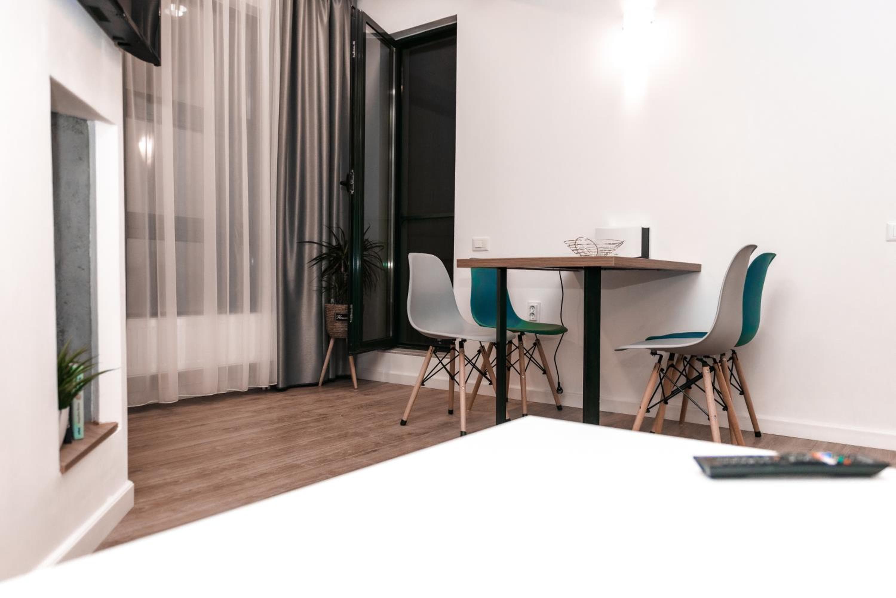 Puzzle Apartaments&Studios, Craiova, photo 4