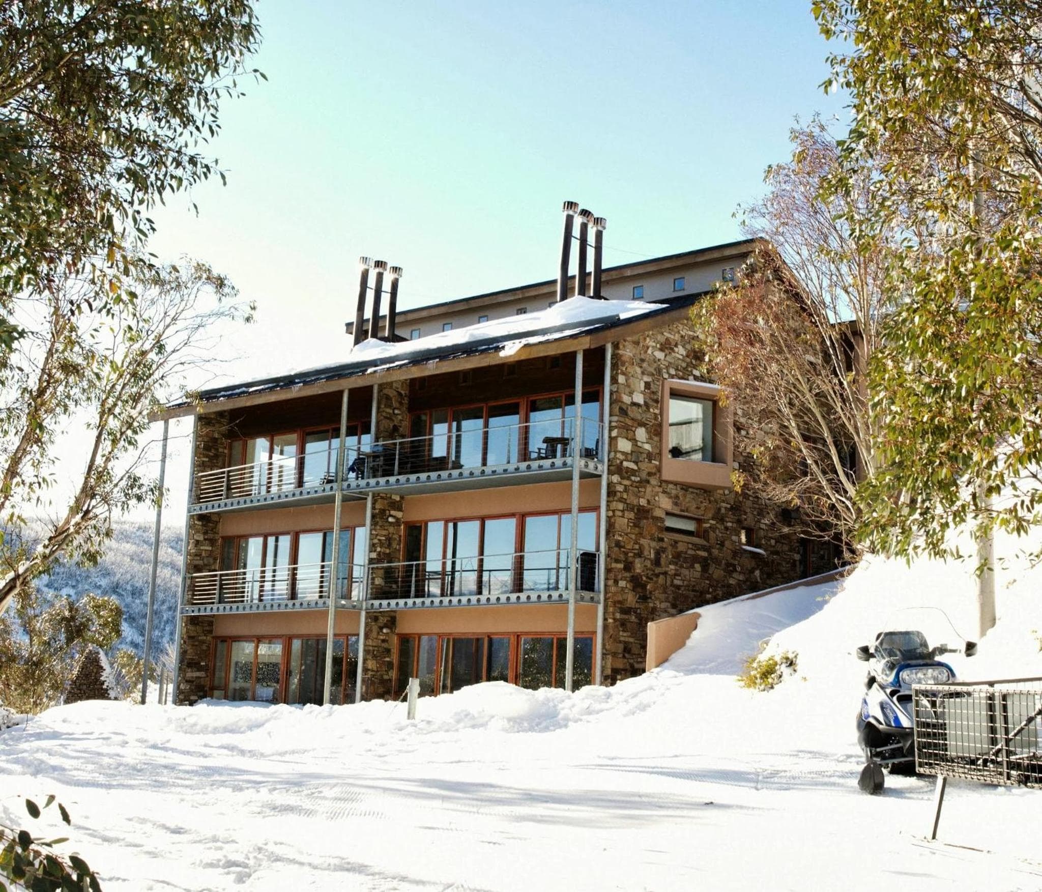 Alpine Woodsmoke Apartments, Falls Creek