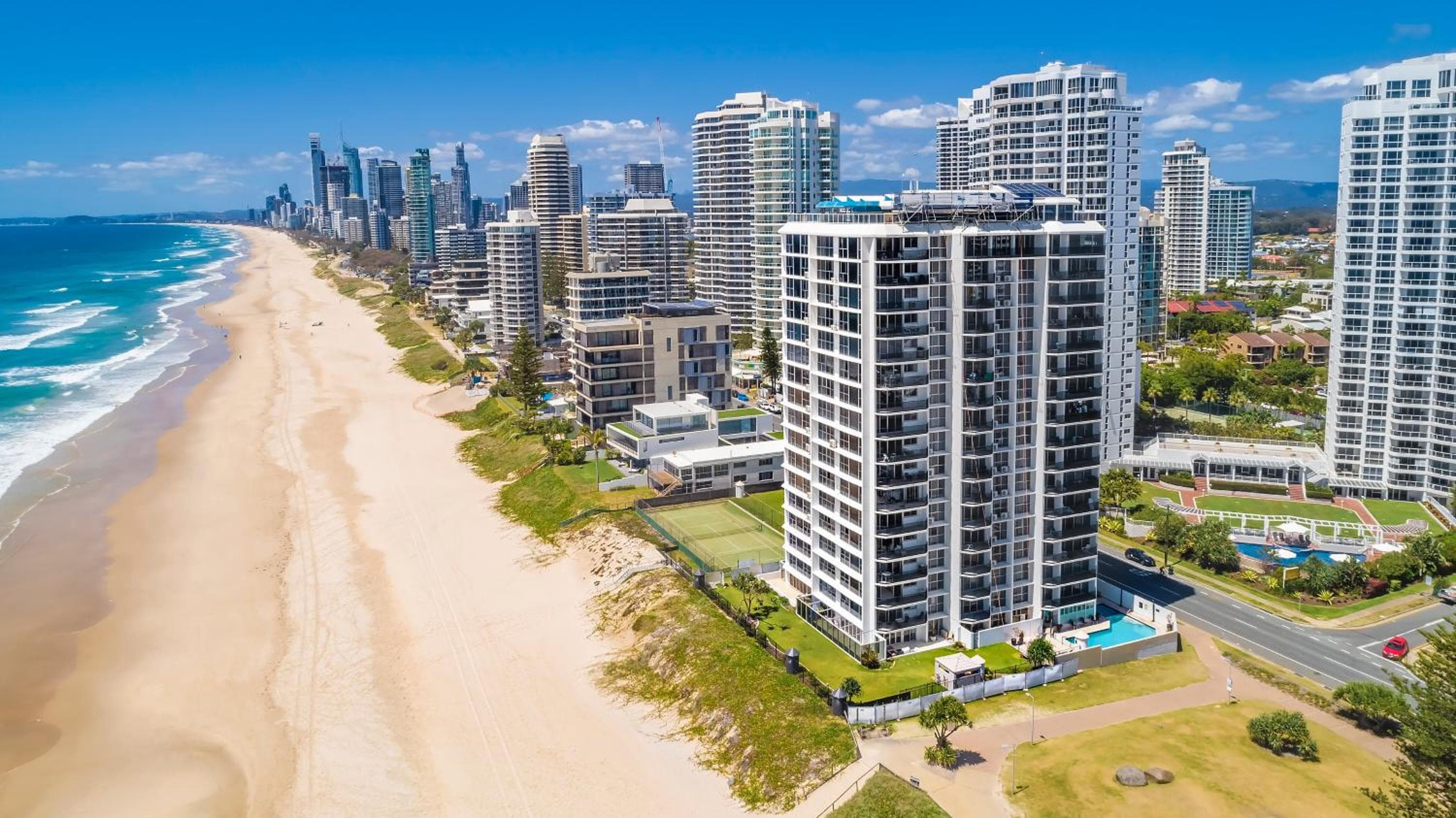 Golden Sands on the Beach - Absolute Beachfront Apartments, Gold Coast, photo 6