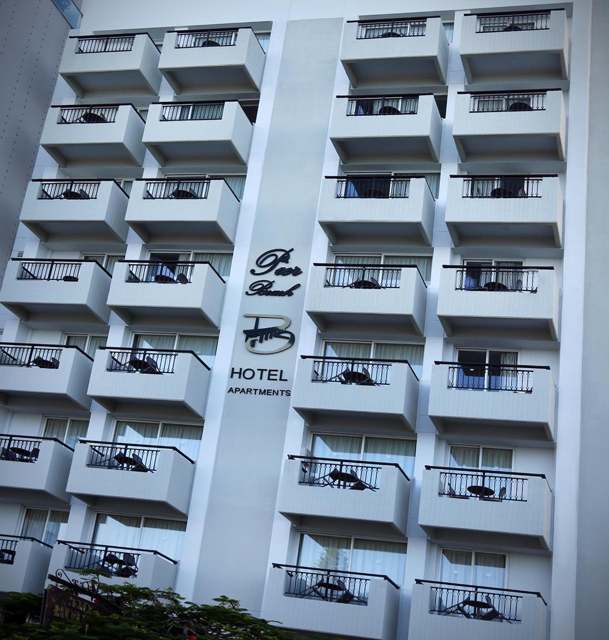 Pier Beach Hotel Apartments, Limassol, photo 3