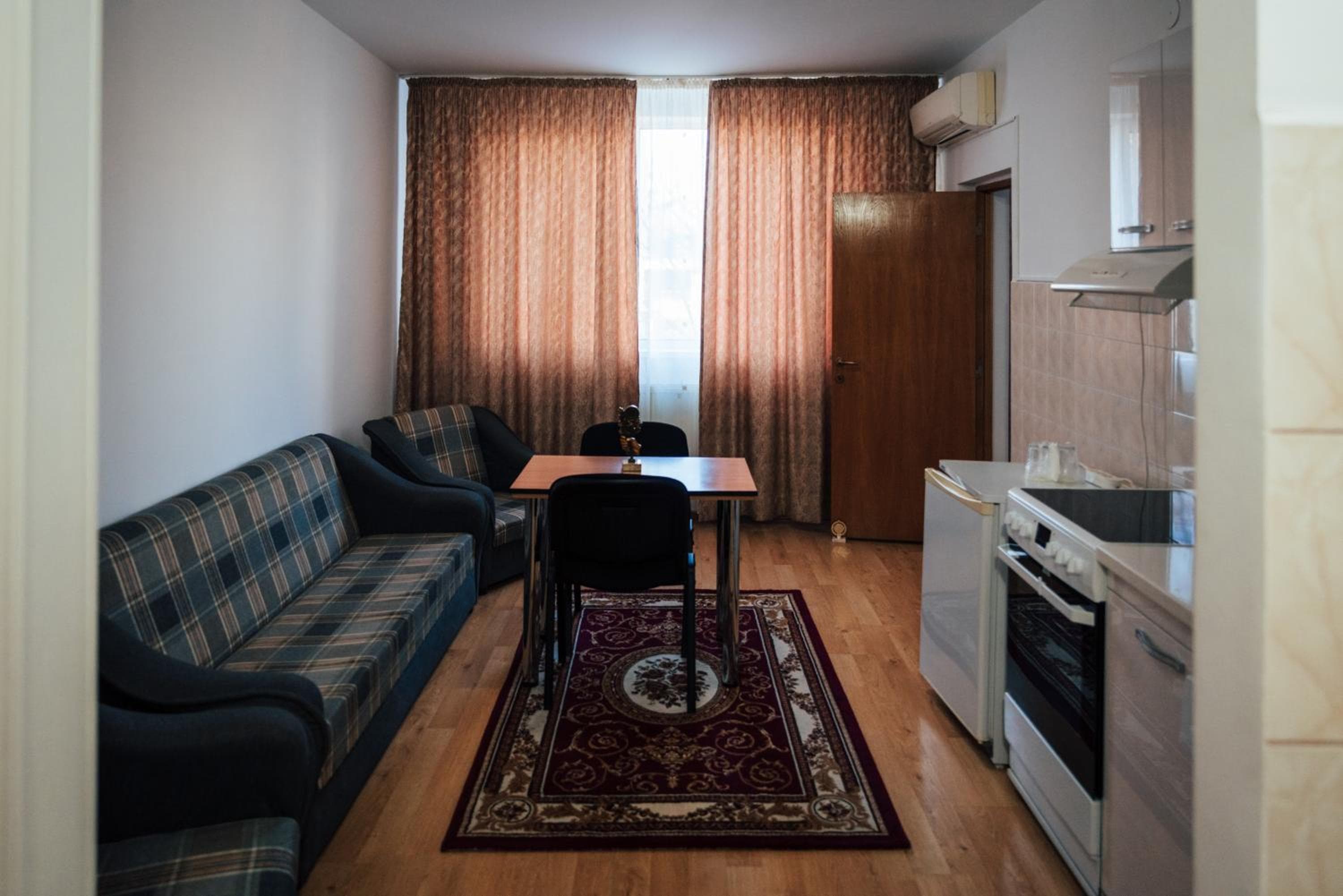 HOTEL K2 CITY, Caracal, photo 3