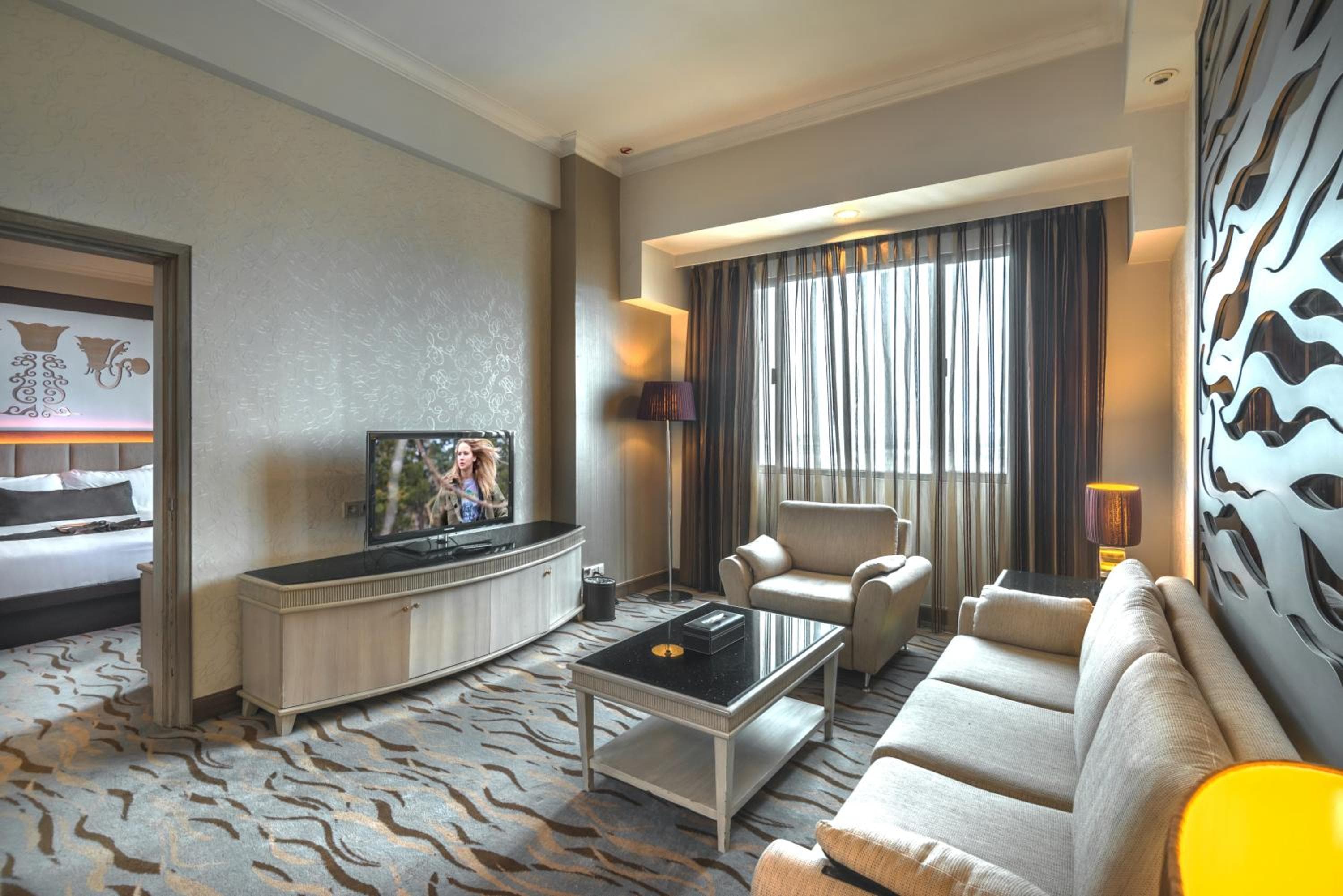 Verwood Hotel and Serviced Residence, Surabaya, photo 4