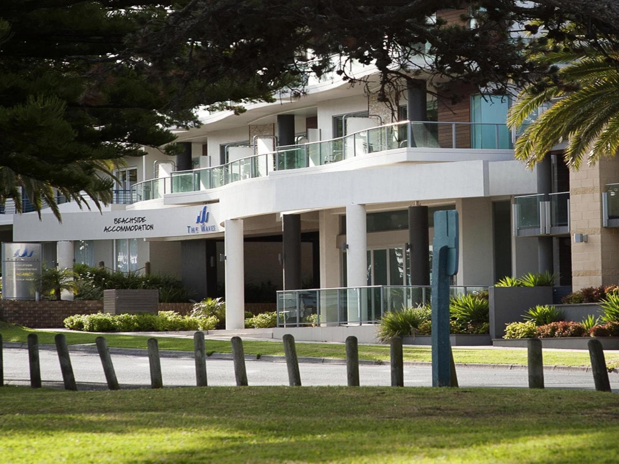 The Waves Apartments, Cowes
