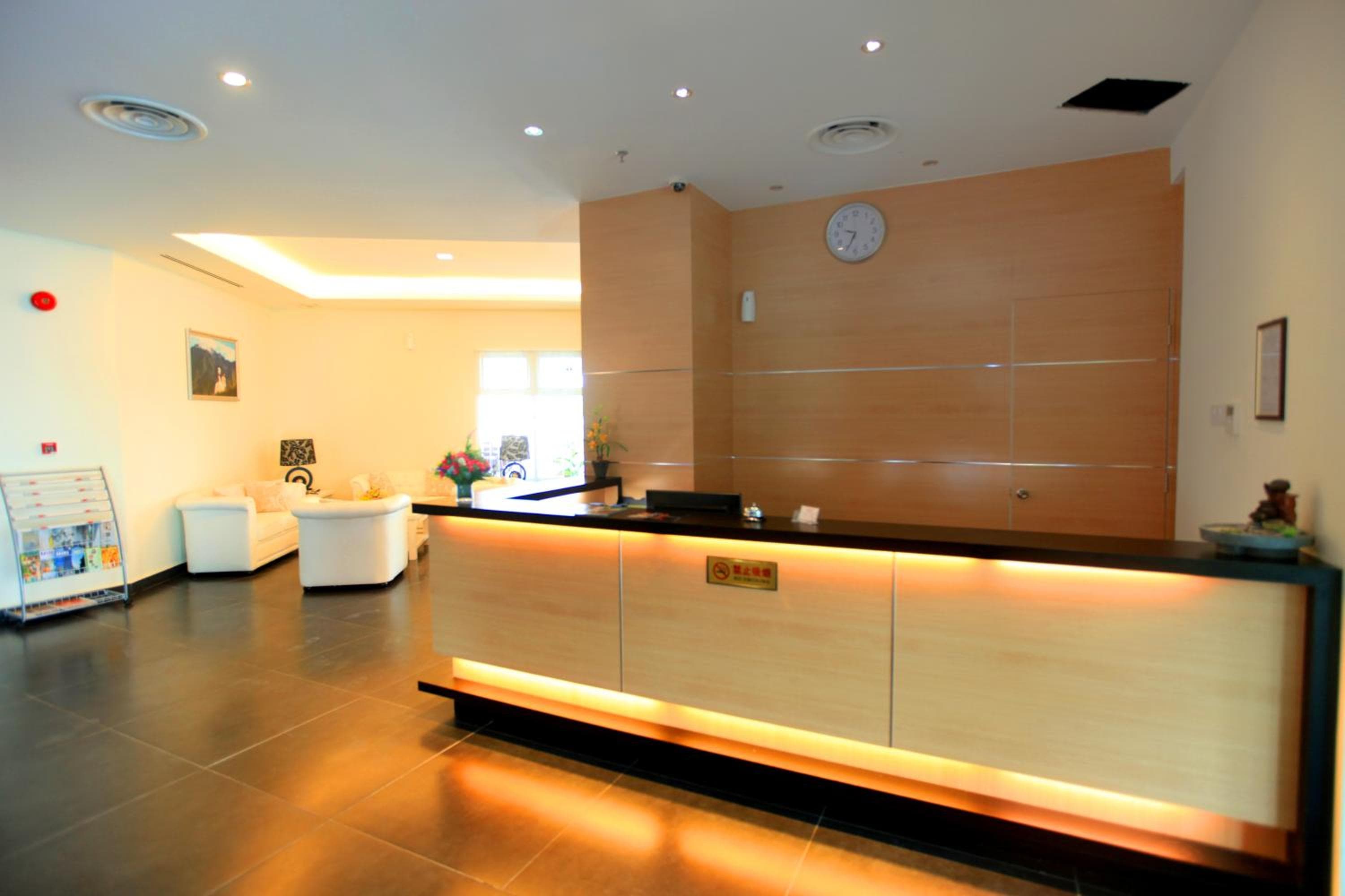 Merdeka Suites Hotel, Miri, photo 5