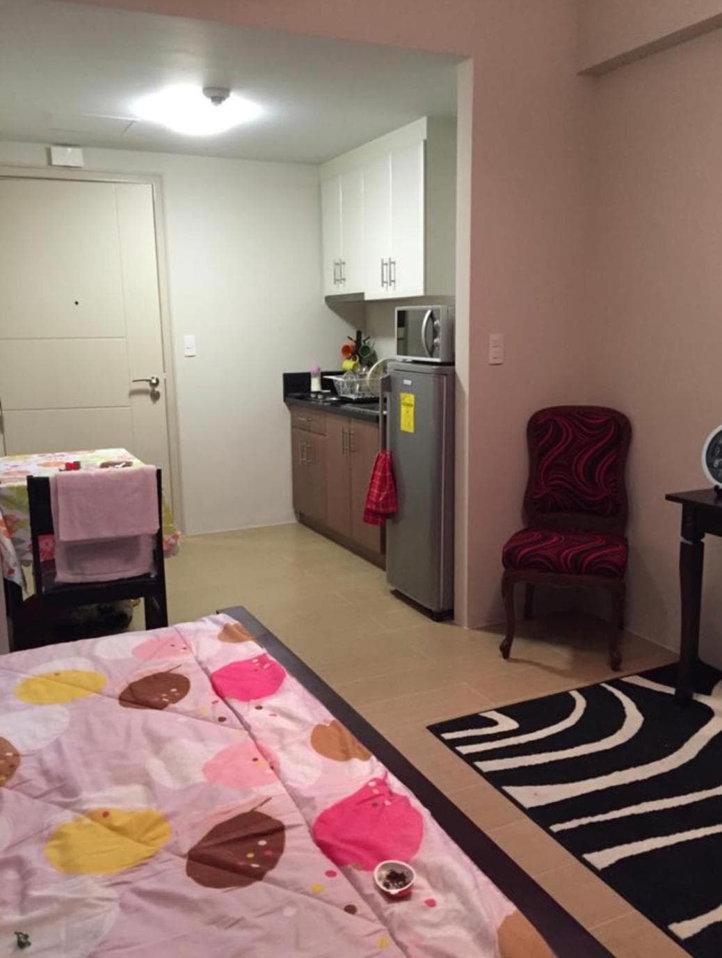 Favila Condotel Unit-150 Newport Boulevard near Airport Terminal 3 and all other Airport, Manila, photo 5