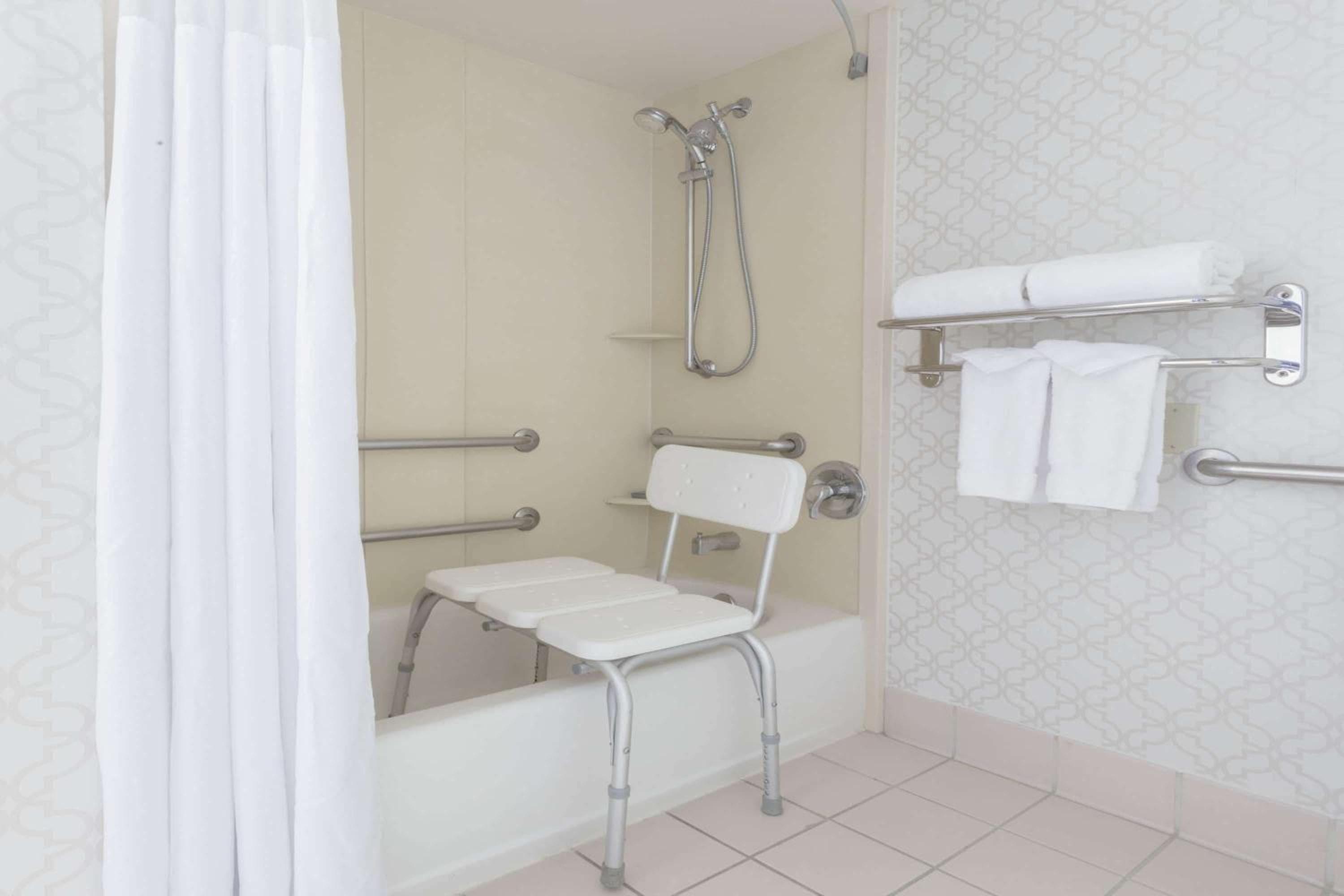 Hawthorn Suites by Wyndham Livermore, Livermore, photo 6