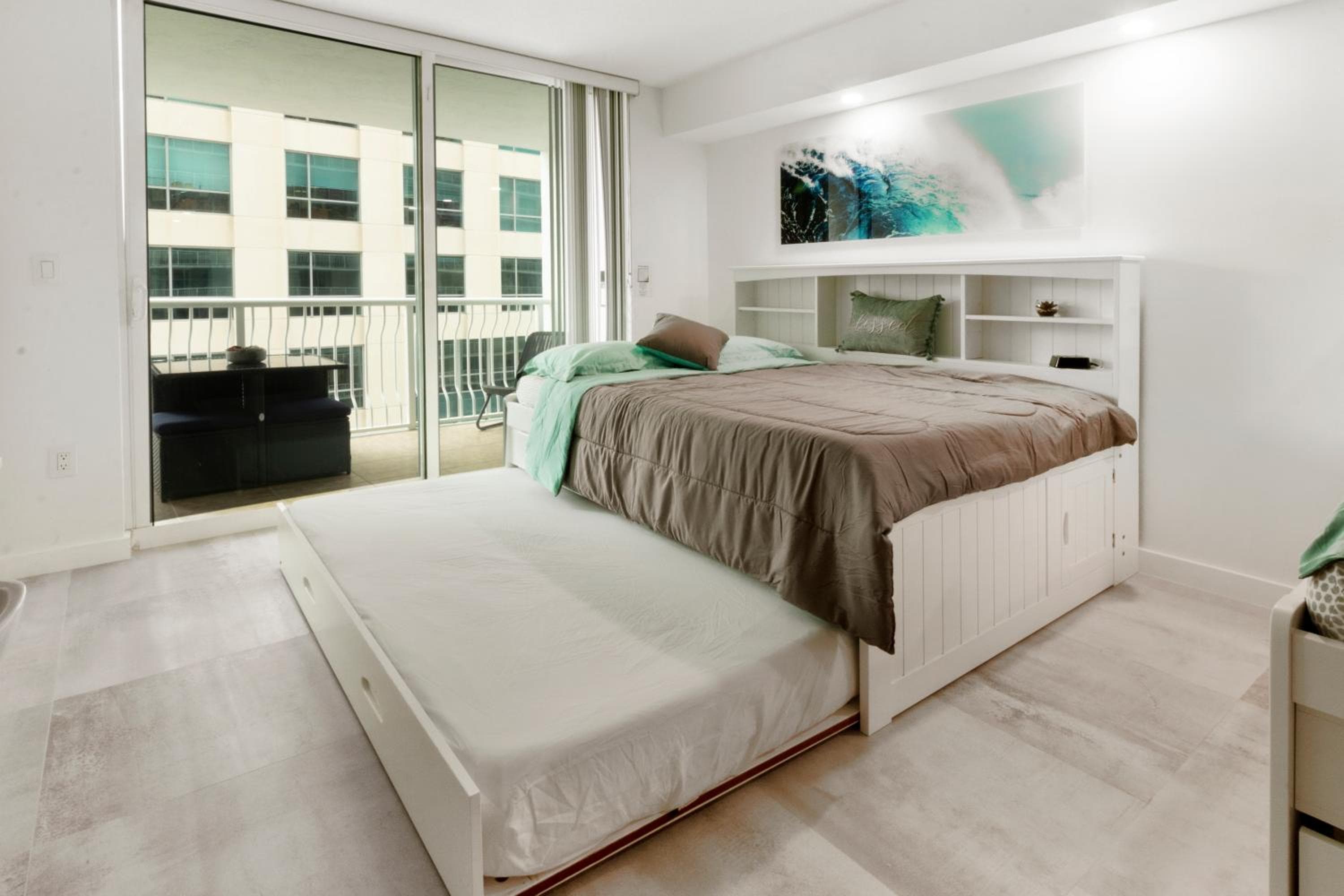 Elite Brickell Studio on the Bay, Miami, photo 2
