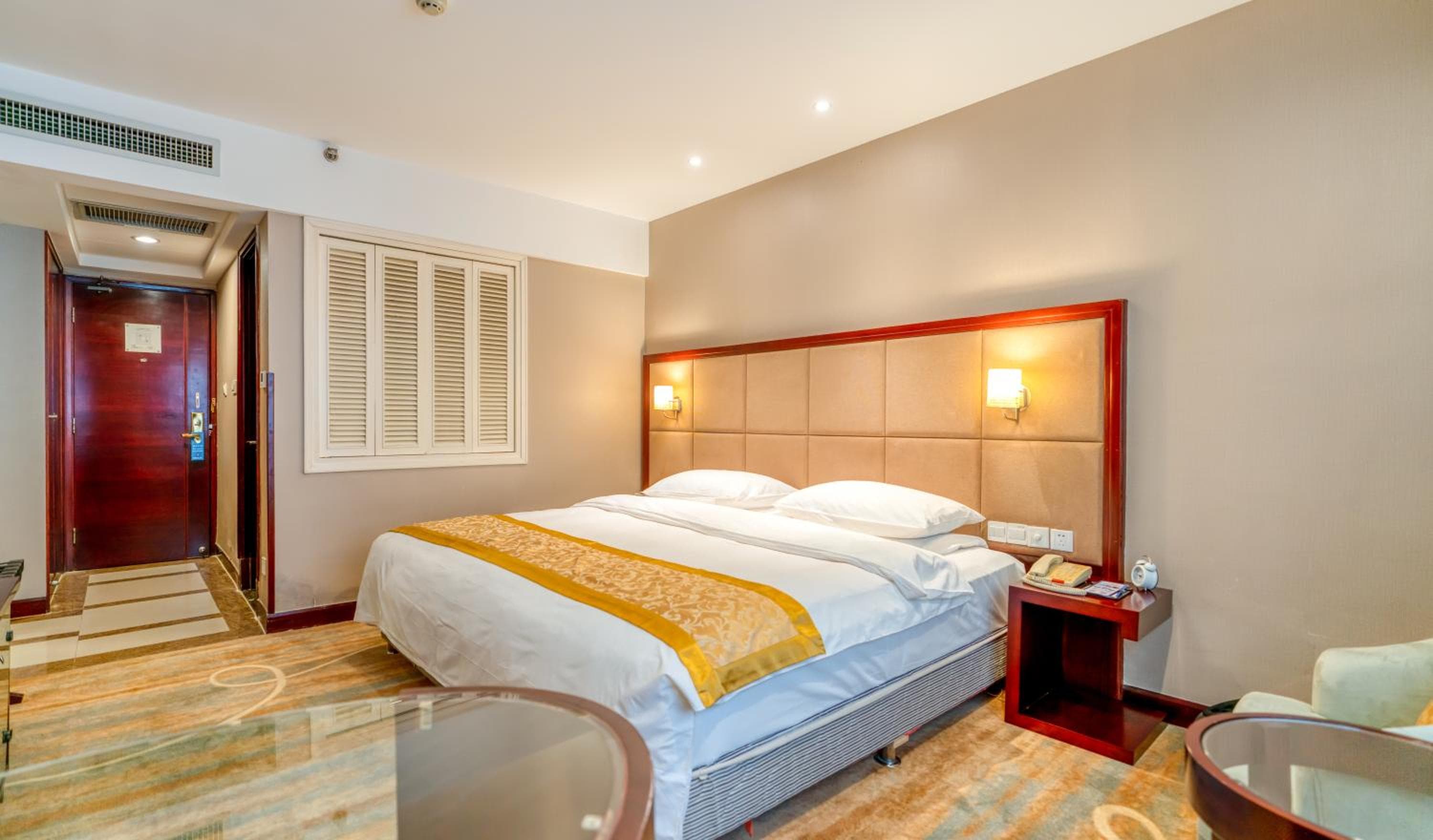 Yantai Meiya International ApartHotel (Previous Ramada Plaza), Yantai, photo 6