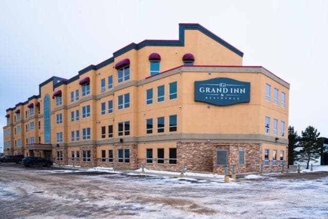 Grand Inn & Residence- Grande Prairie, Grande Prairie, photo 5