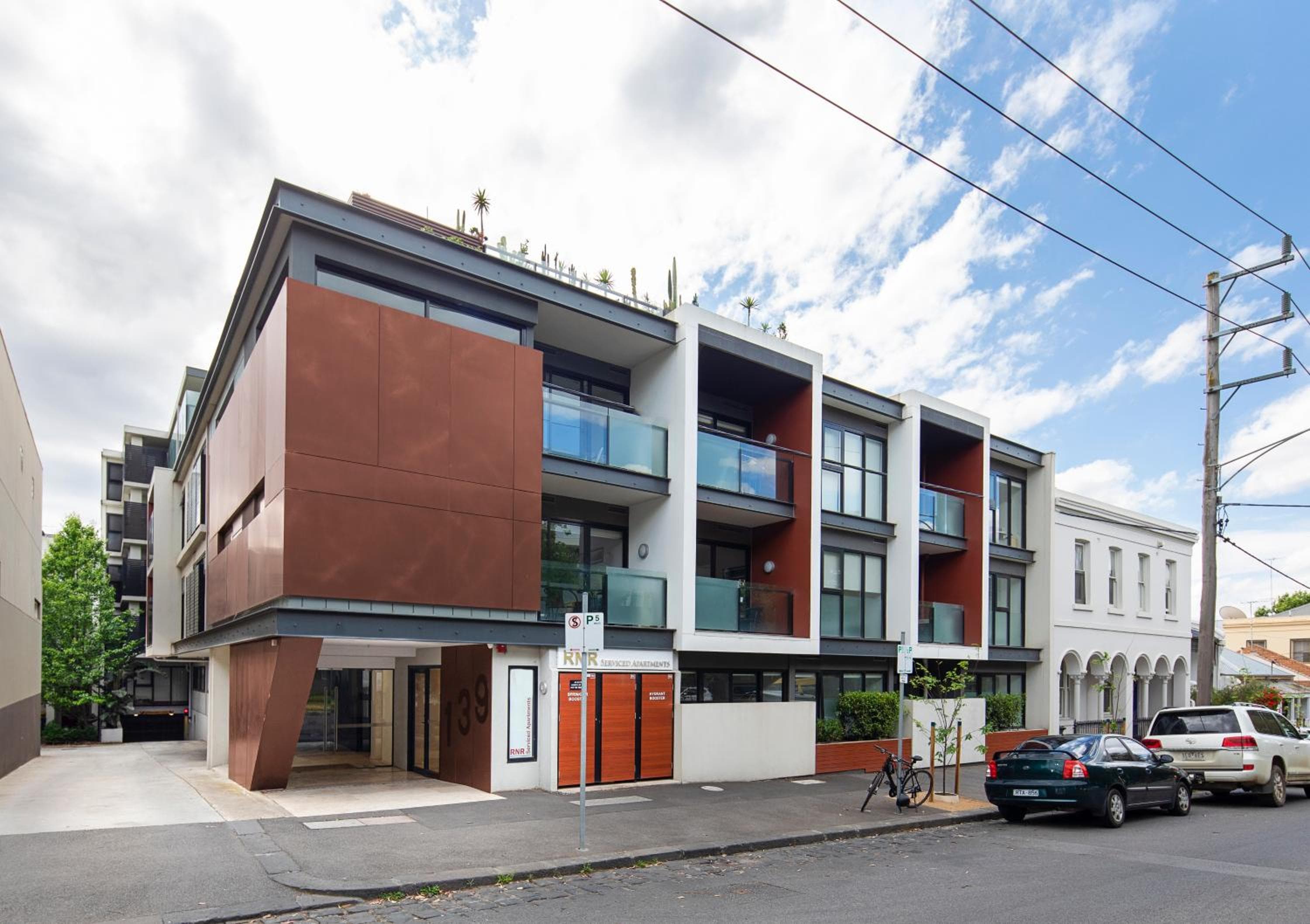 RNR Serviced Apartments North Melbourne, Melbourne