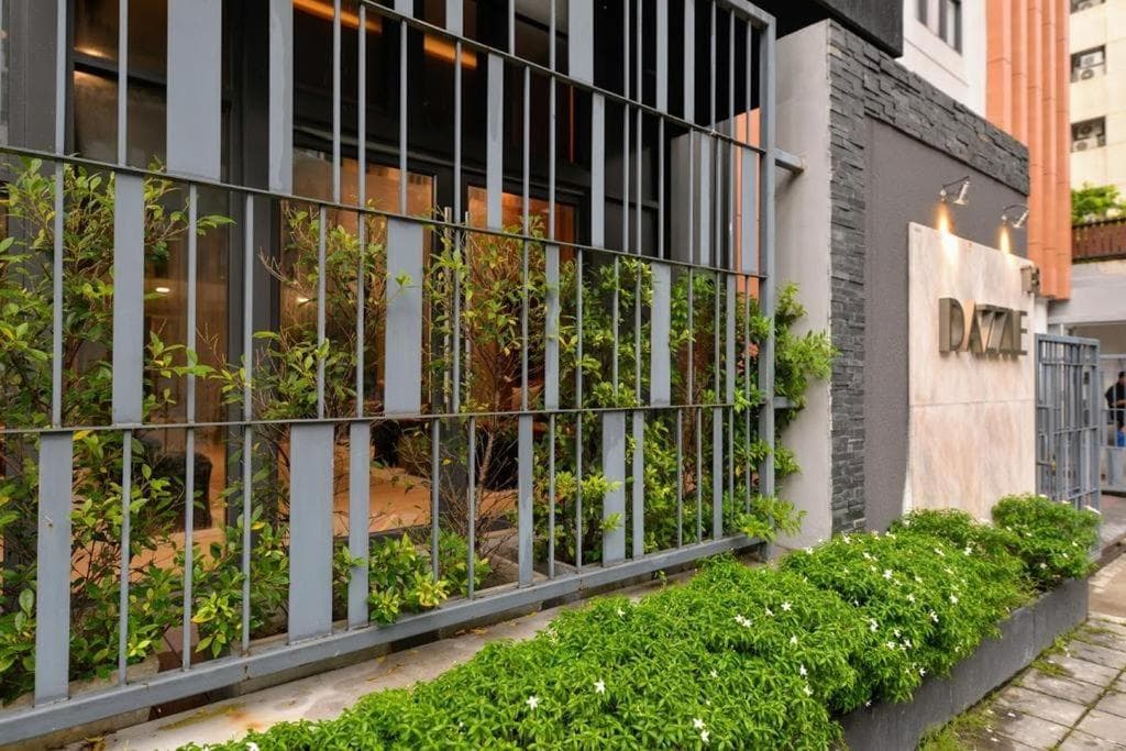 Dazzle Residence, Bangkok