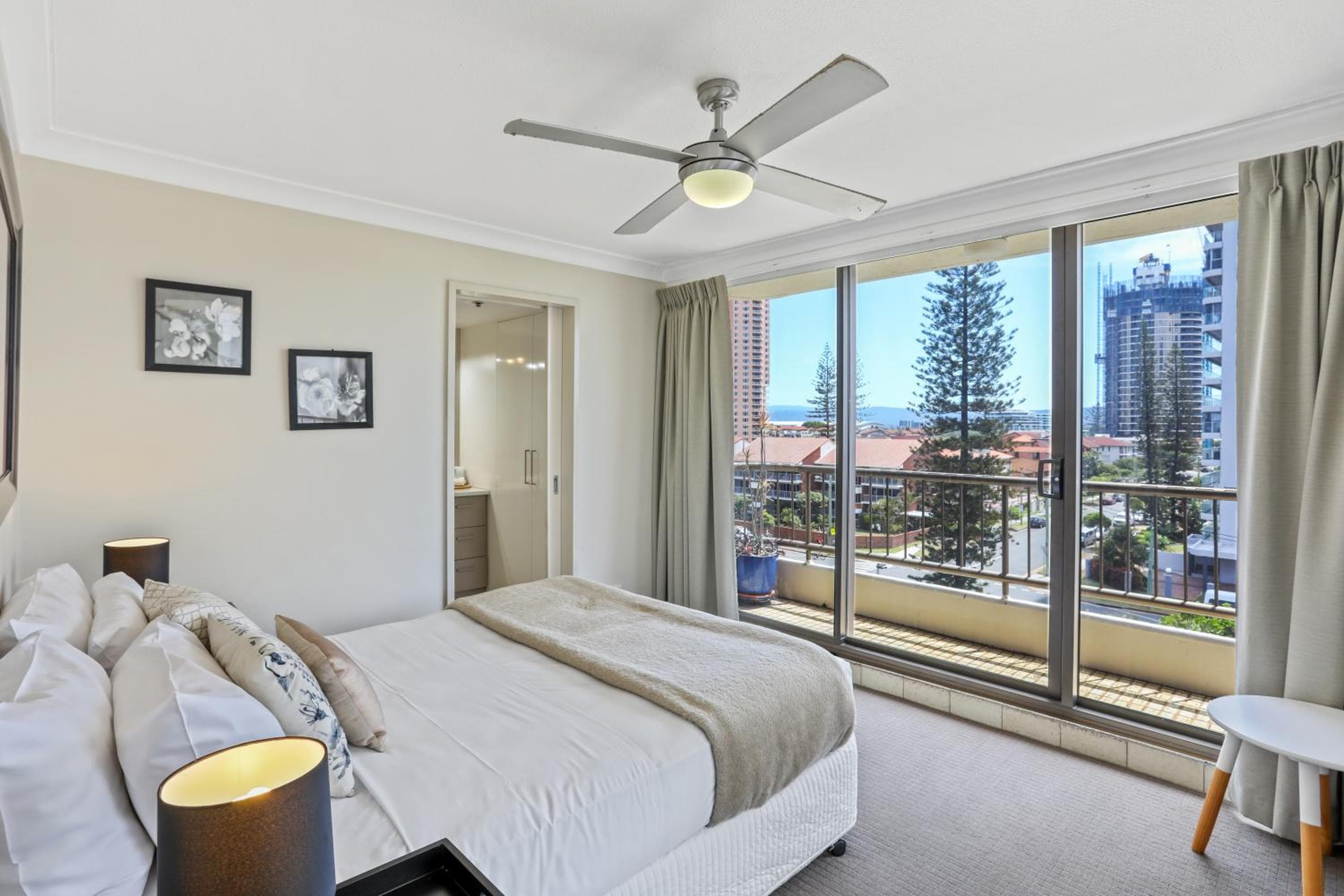 Boulevard North Holiday Apartments, Gold Coast, photo 3