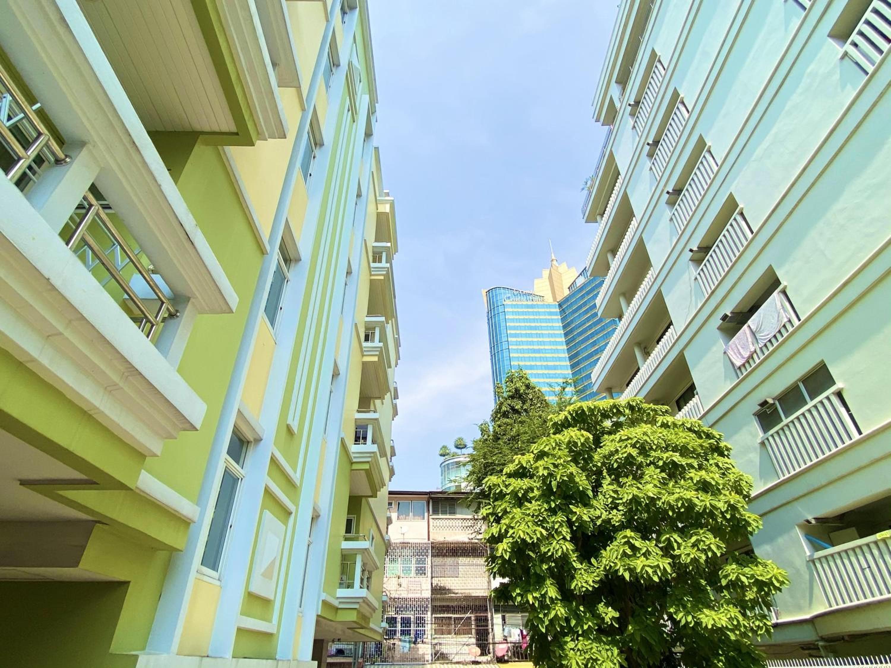 14 Place Sukhumvit Suites, Bangkok