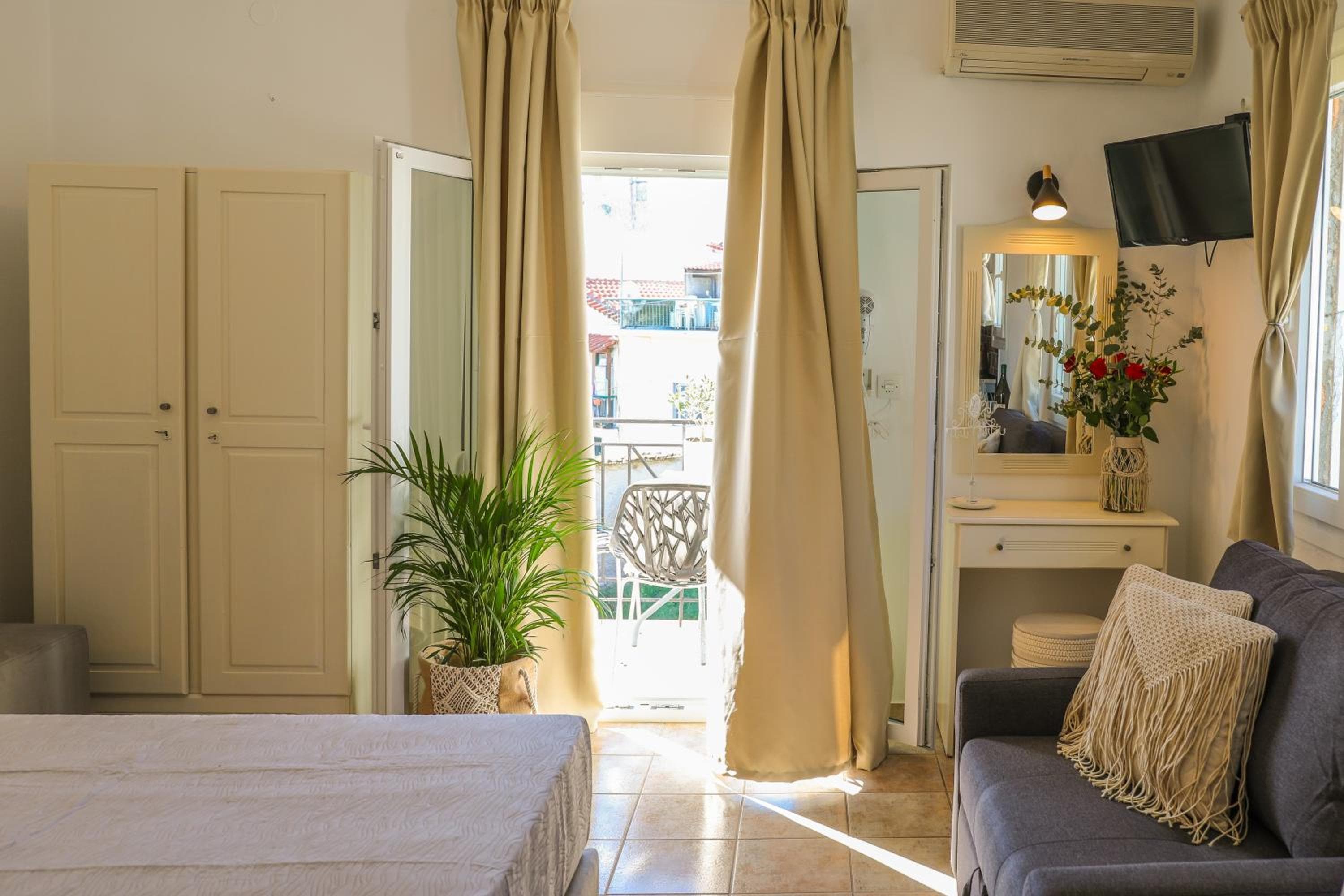 La FLEUR apartments, Skiathos Town, photo 3
