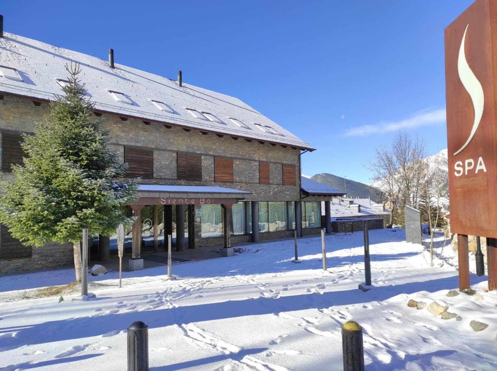 Aparthotel Siente Boí & SPA, Pla de l'Ermita
