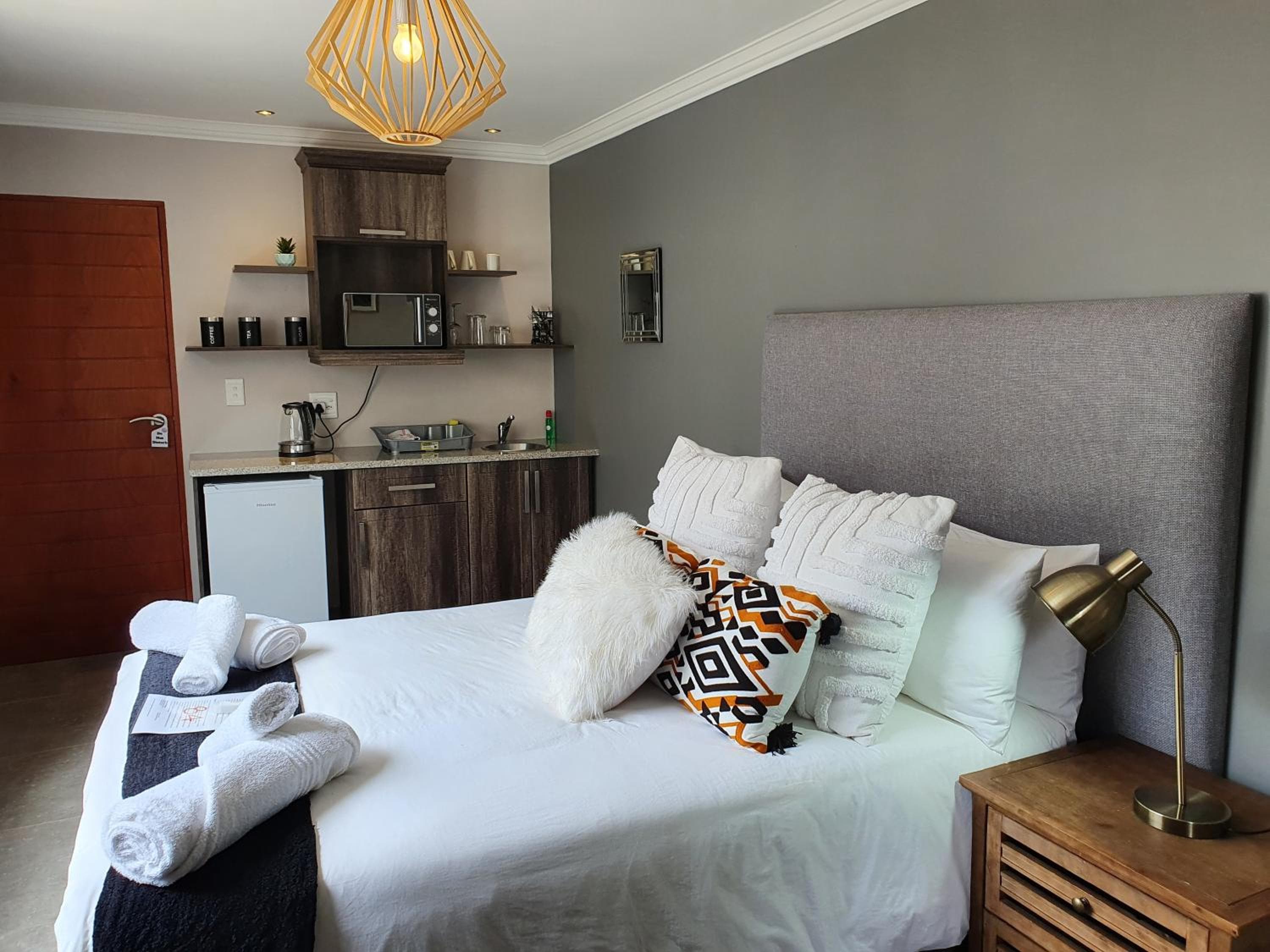 Sleep84, Dullstroom, photo 2