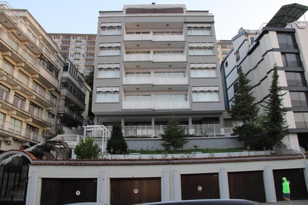 Abbasi Apart (H), Çekirge
