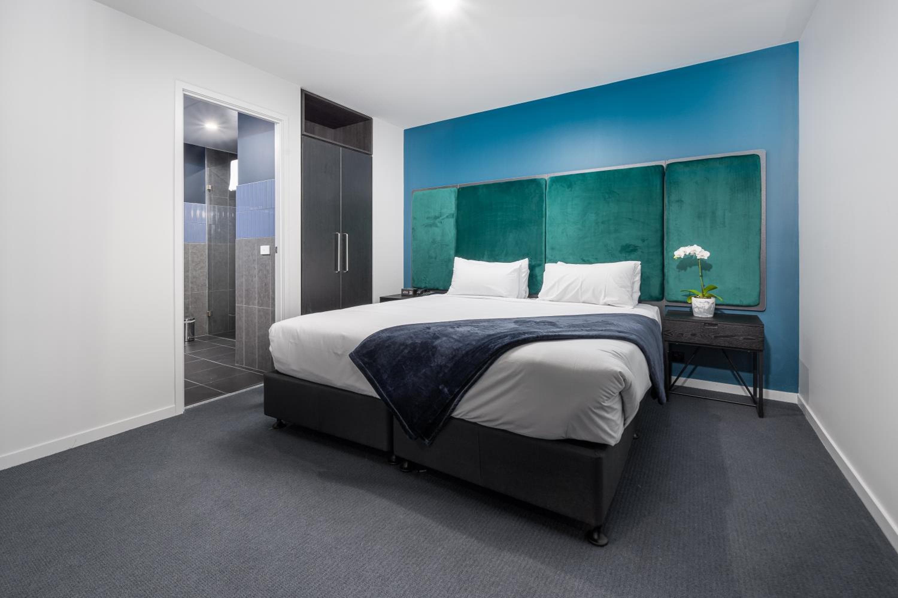 Oros Hotel and Apartments, Oakleigh, photo 2