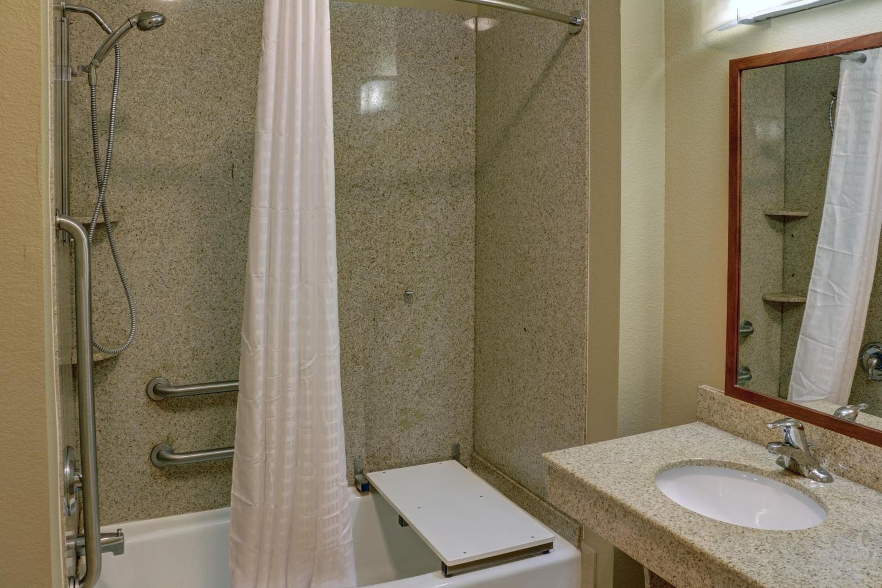 Candlewood Suites Texarkana by IHG, Texarkana, photo 3