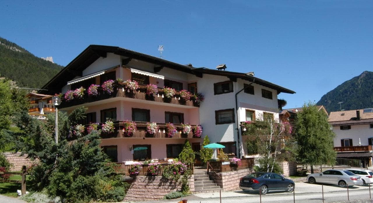 Residence Weiss, Vigo di Fassa