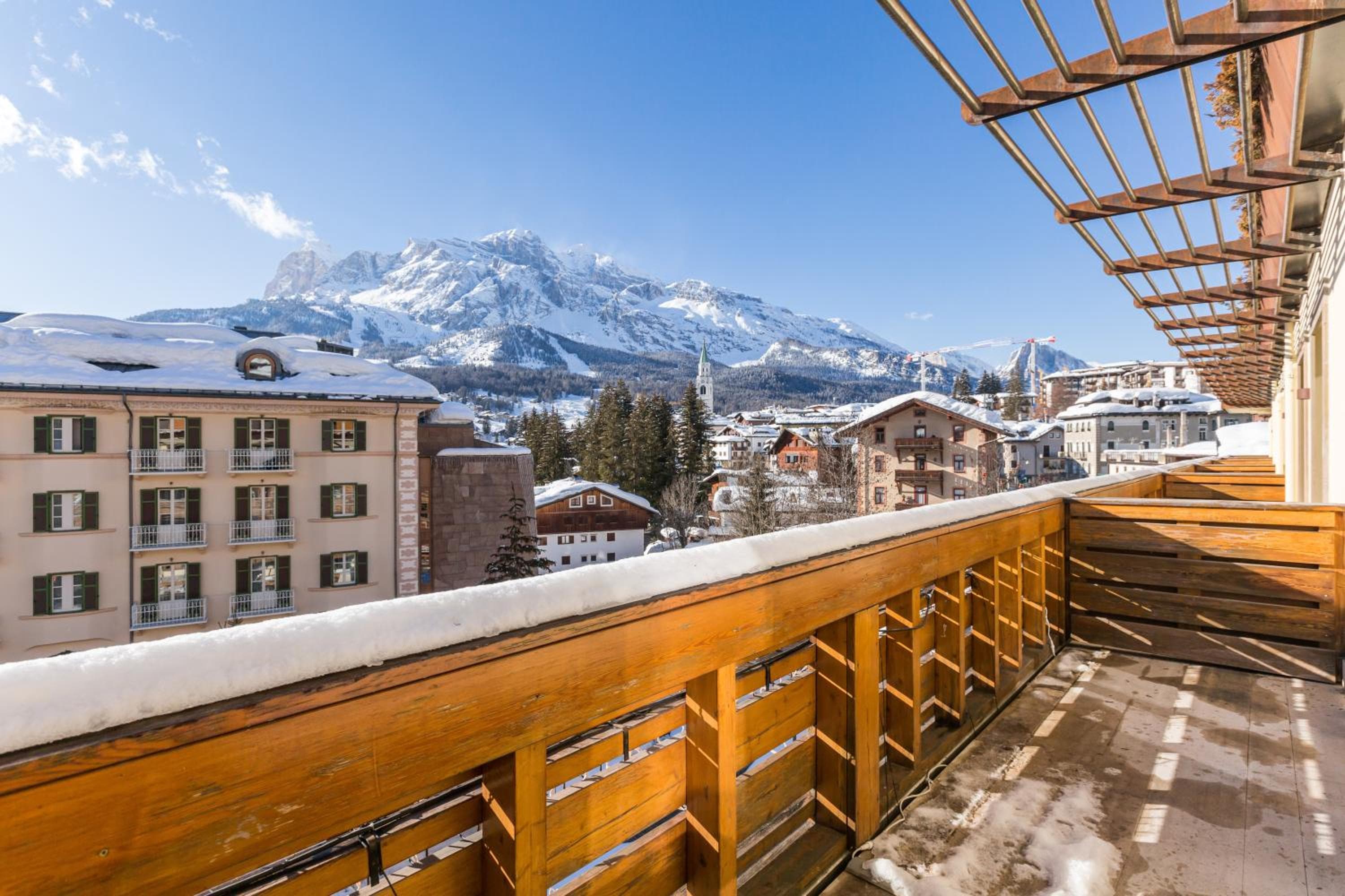 Radisson Residences Savoia Palace Cortina d’Ampezzo, Cortina dʼAmpezzo, photo 6