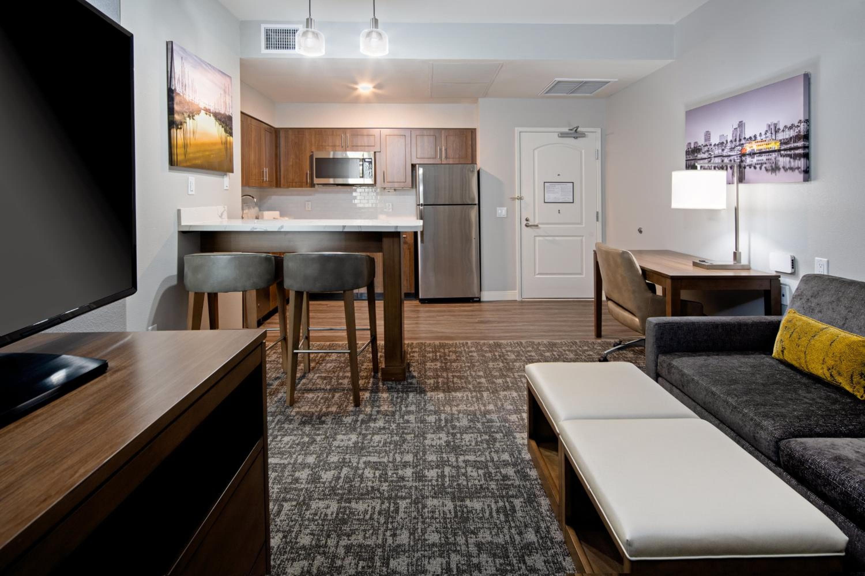 Staybridge Suites - Long Beach Airport by IHG, Long Beach, photo 4