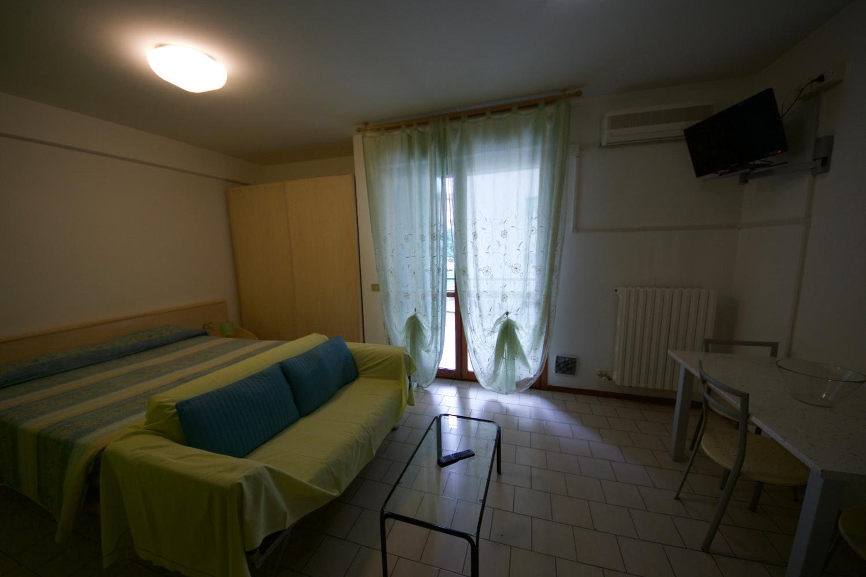 Parmigianino Apartments, Parma, photo 2