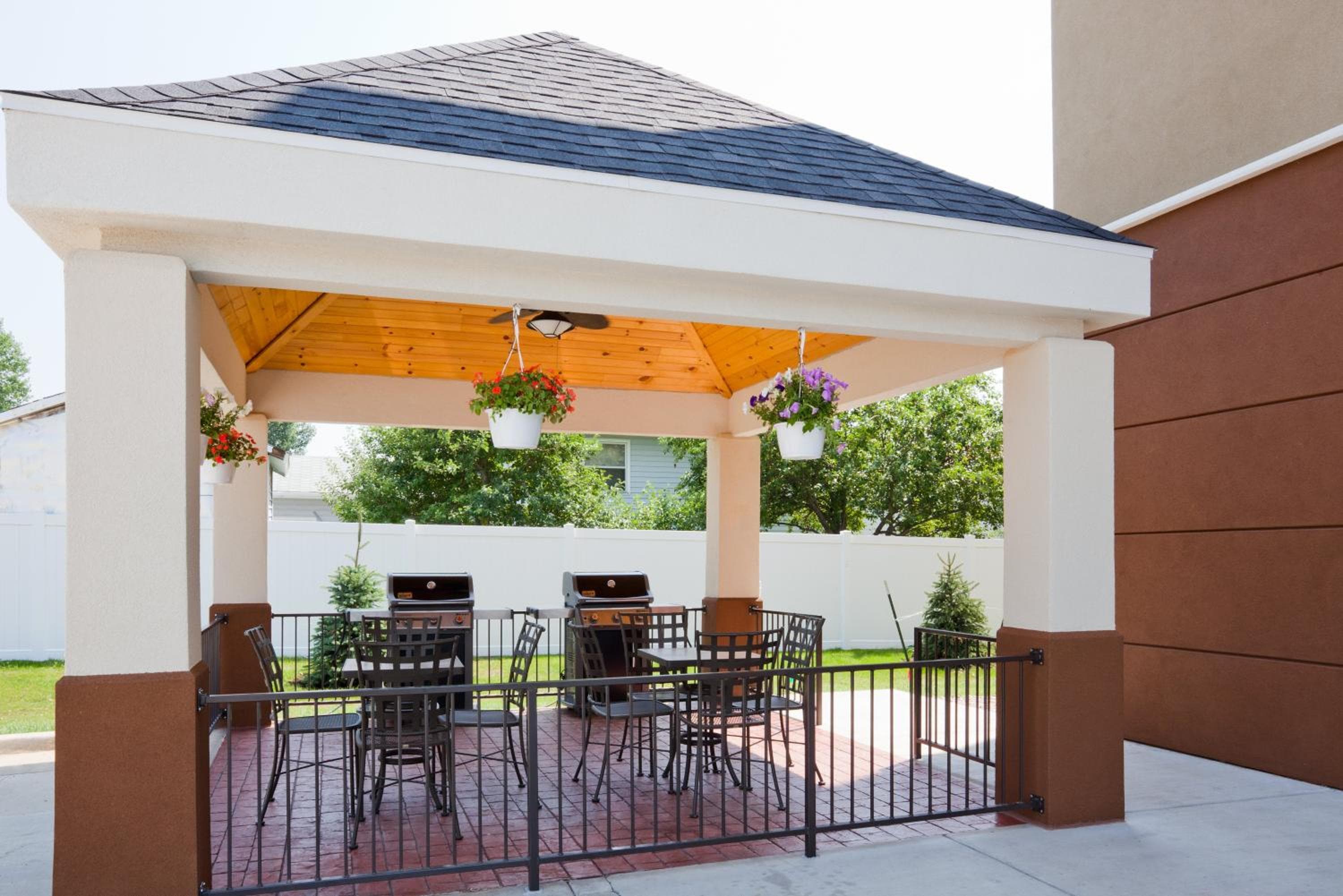 Candlewood Suites Longmont - Boulder Area by IHG, Longmont, photo 2
