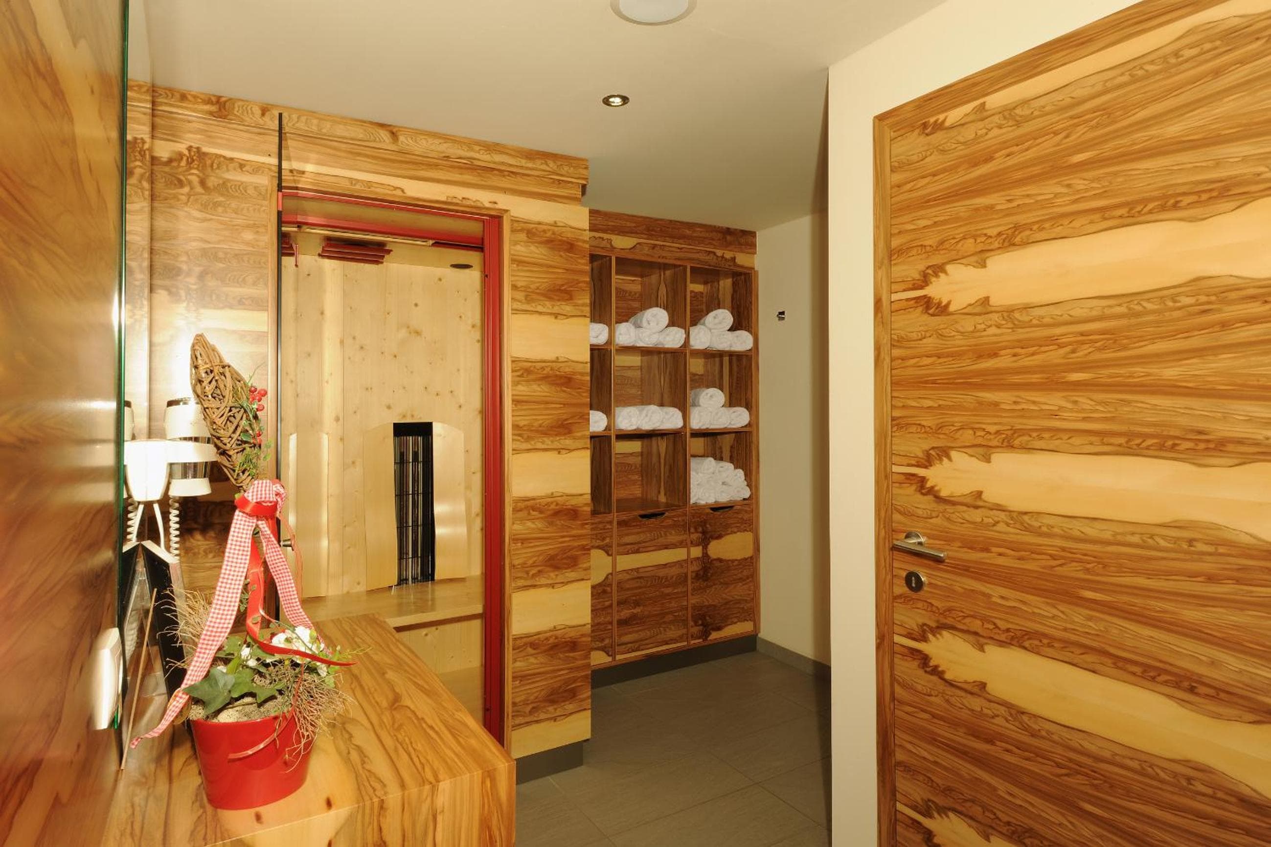 Aparthotel Kristall, Altenmarkt im Pongau, photo 2