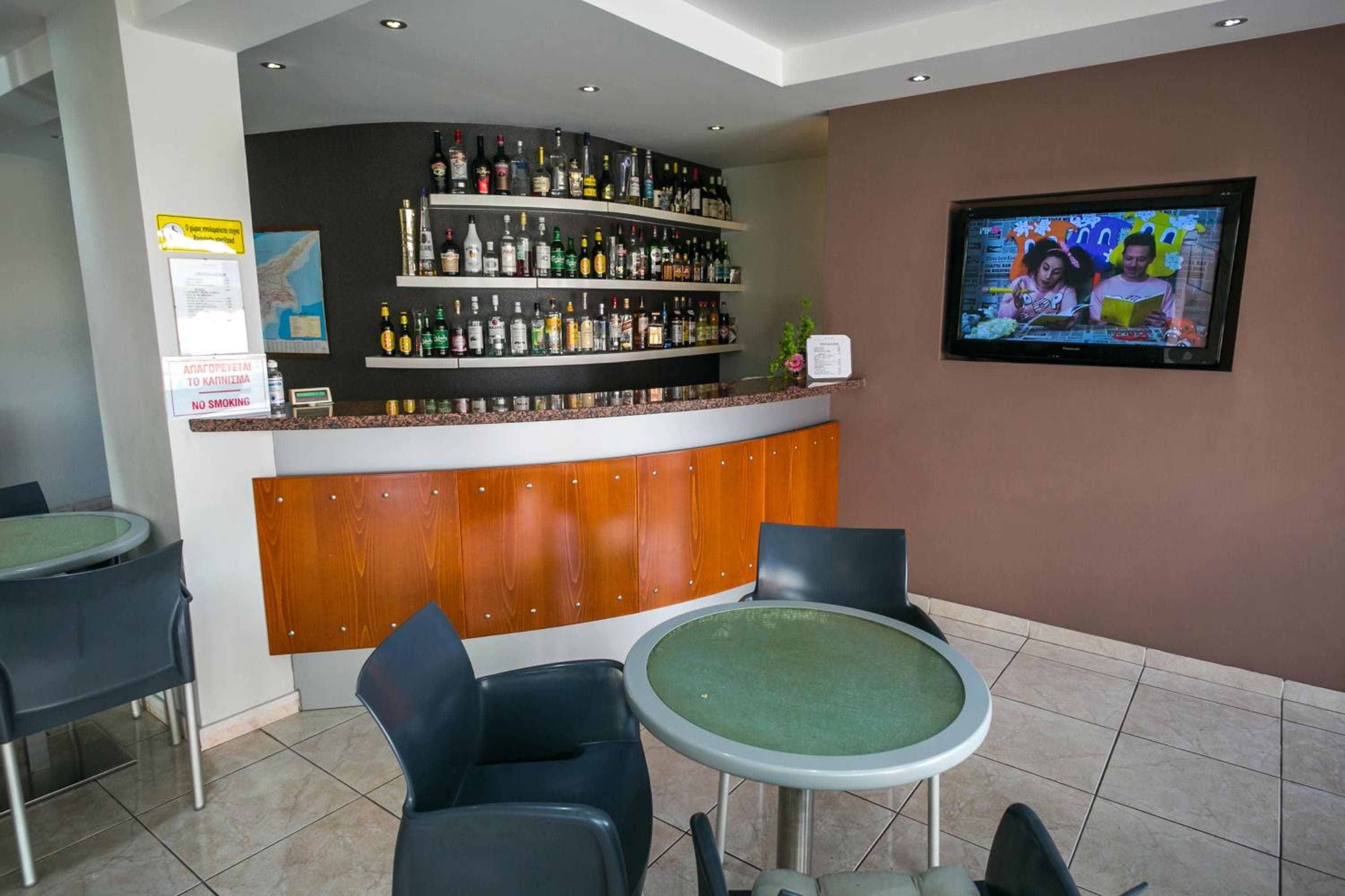 Crystallo Apartments, Paphos City, photo 3
