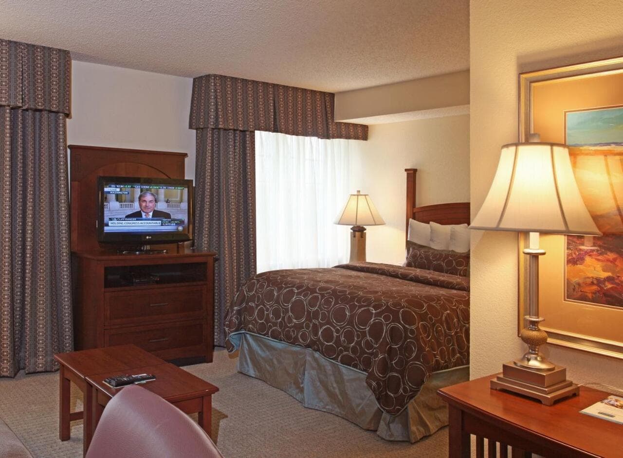 Staybridge Suites North Brunswick by IHG, North Brunswick, photo 6