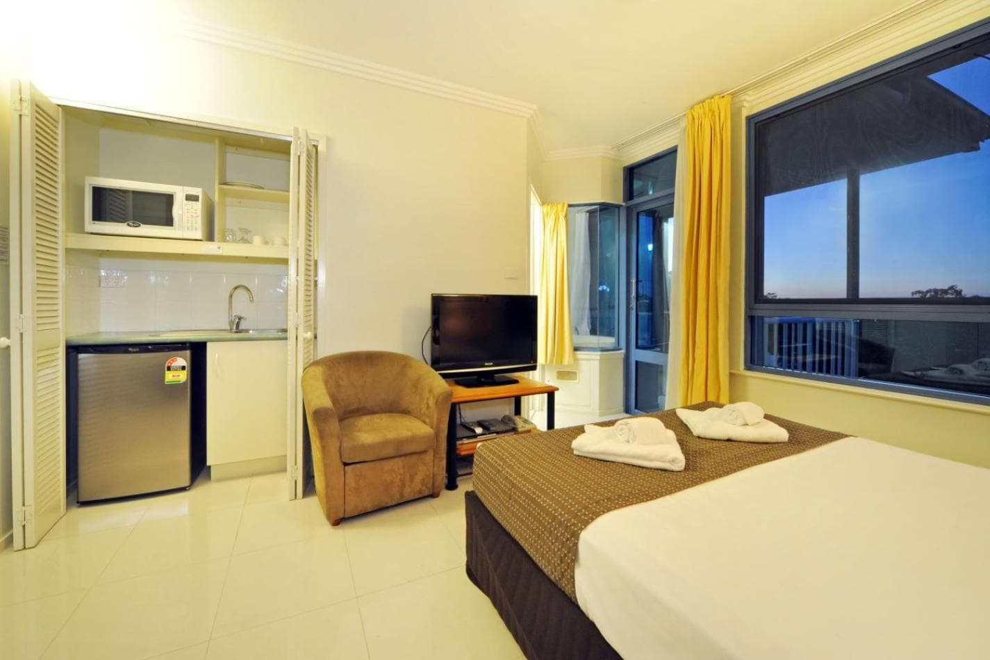 at Whitsunday Vista Holiday Apartments, Airlie Beach, photo 5