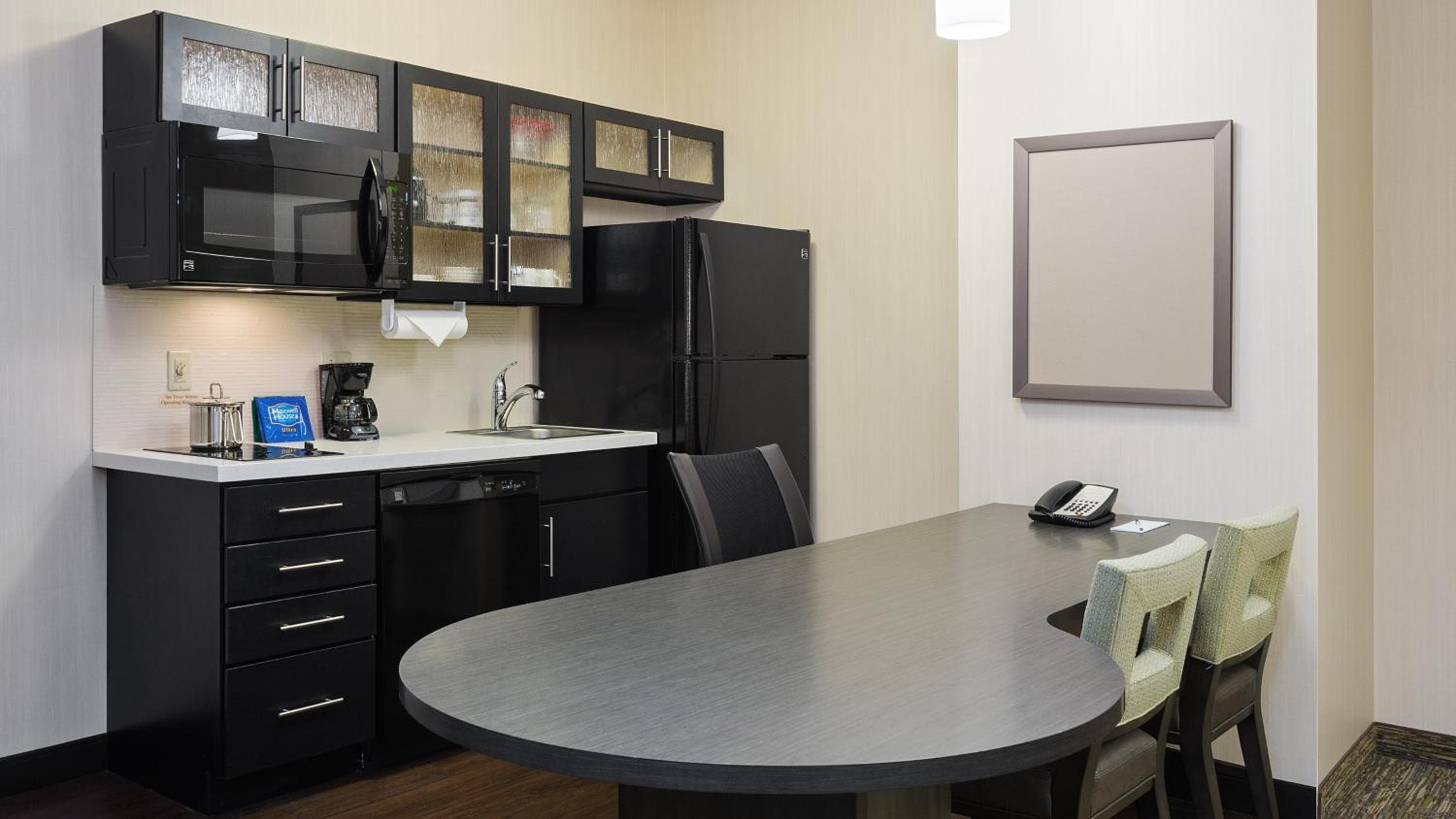 Candlewood Suites Grove City - Outlet Center by IHG, Mercer, photo 5