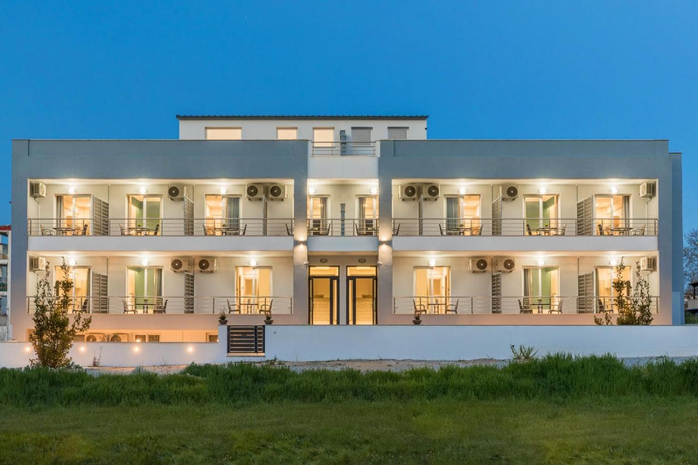 Sunshine Apartments, Leptokaria