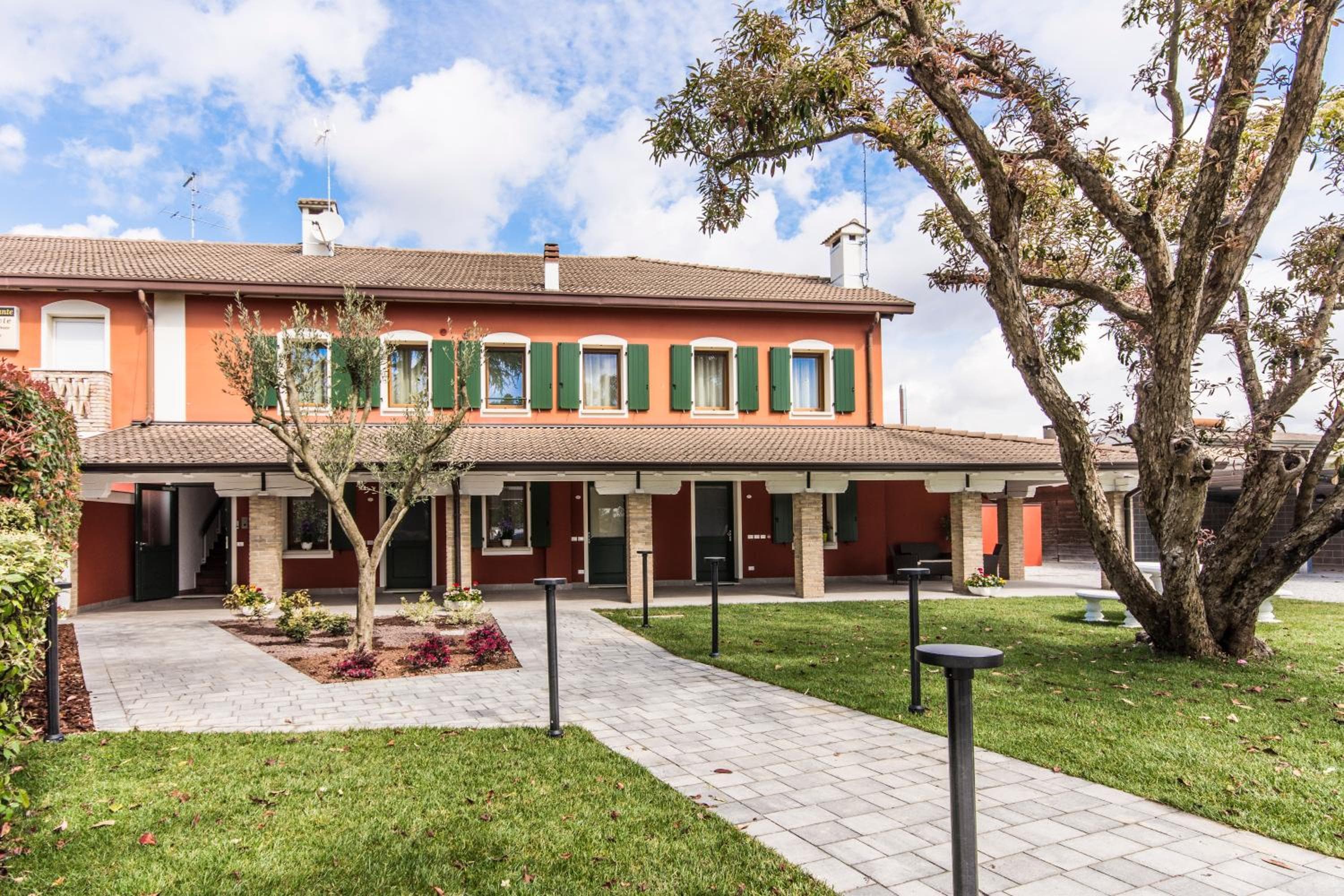 Hotel Residence - Il Giardino del Cigno, Latisana, photo 3